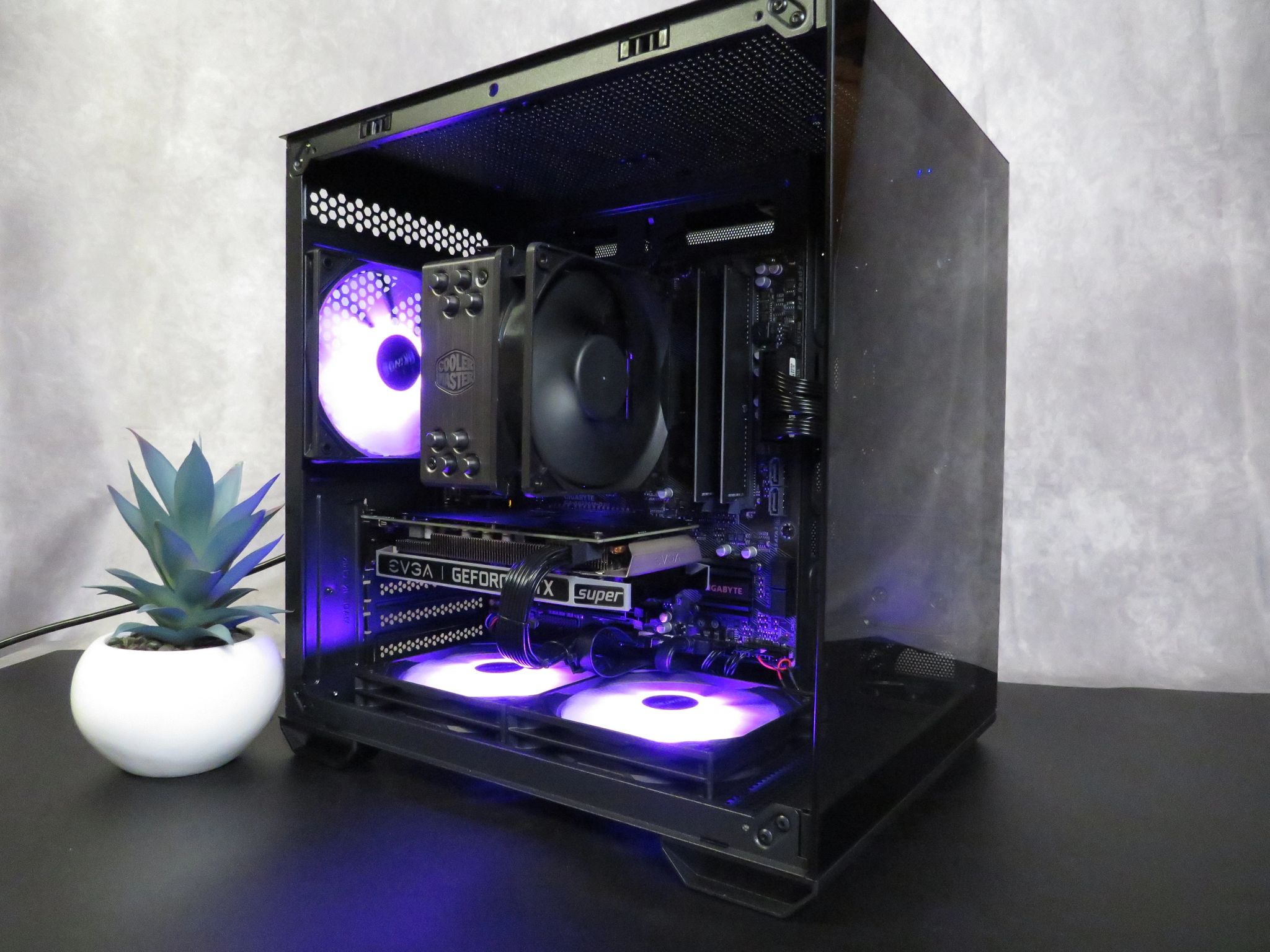 Entry level GAMER: Ryzen 5 2600X + GTX 1660 SUPER + 16 GB DDR4 + 1 TB NVME SSD