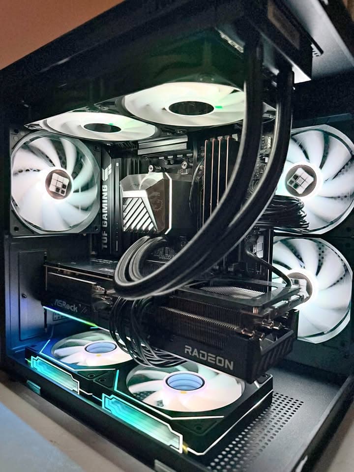 🔥Ryzen 9 7900X | RX 9070 XT | 32GB DDR5 |  "AMD Spectral Elite" - Gaming PC 🔥