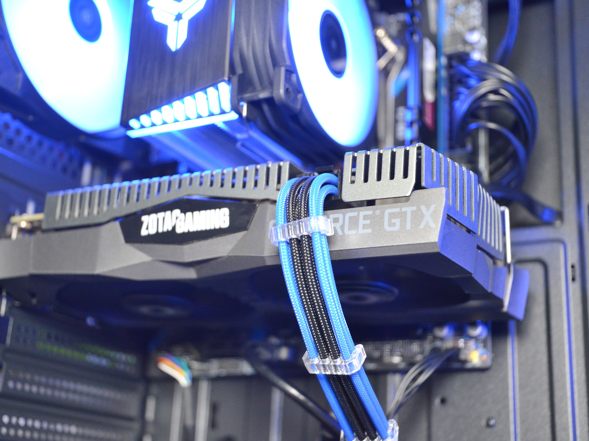 💰❄️| GTX 1660 Ti 6GB | INTEL XEON E5-2670 V3 | 16GB DDR4 RAM | 1TB Storage | Crystal Budget 2.0 |