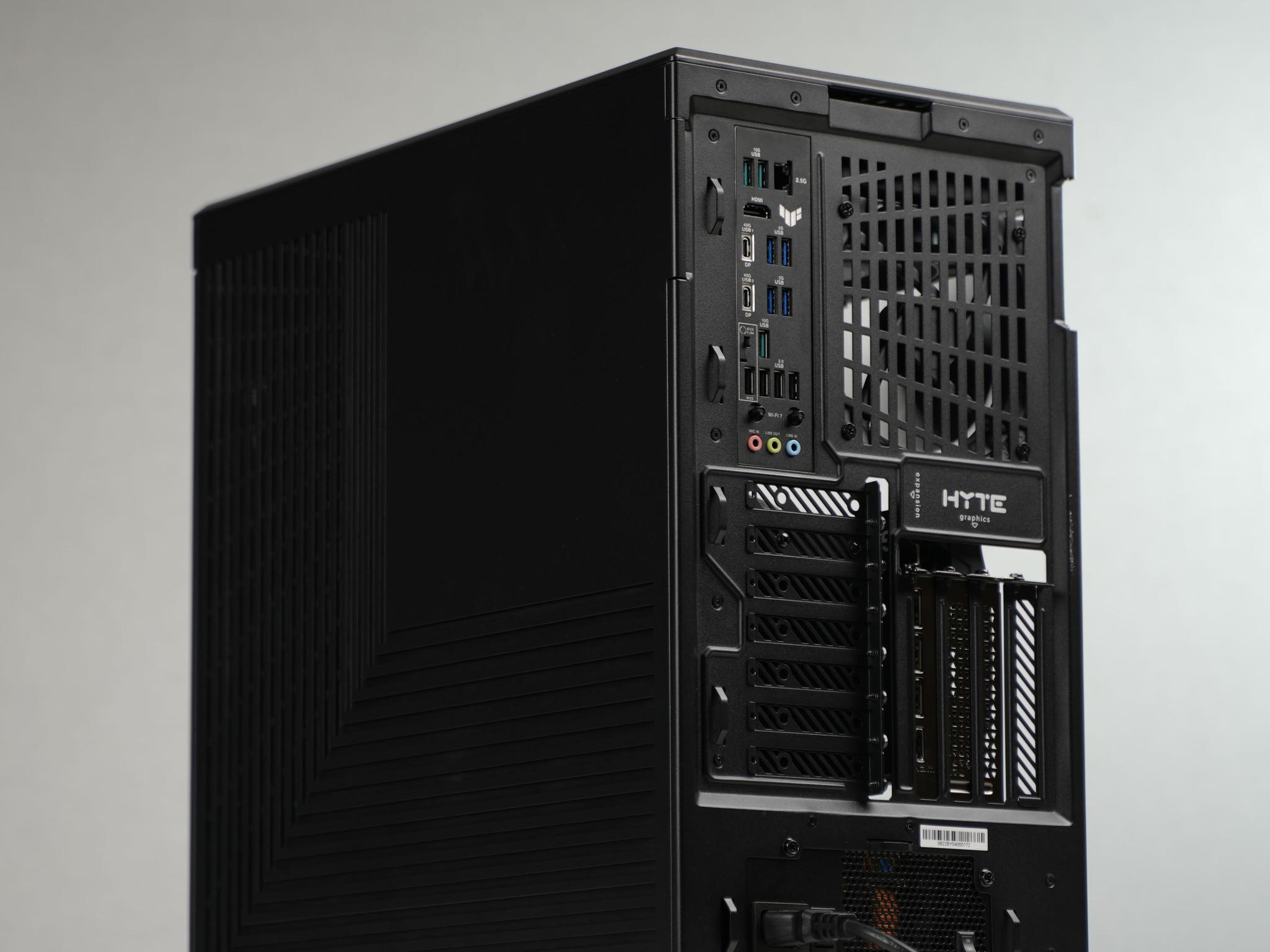 “DARCFORM” RTX 5080 Ryzen 7 9850X3D 32GB 2TB Windows 11 Pro Workstation Gaming PC
