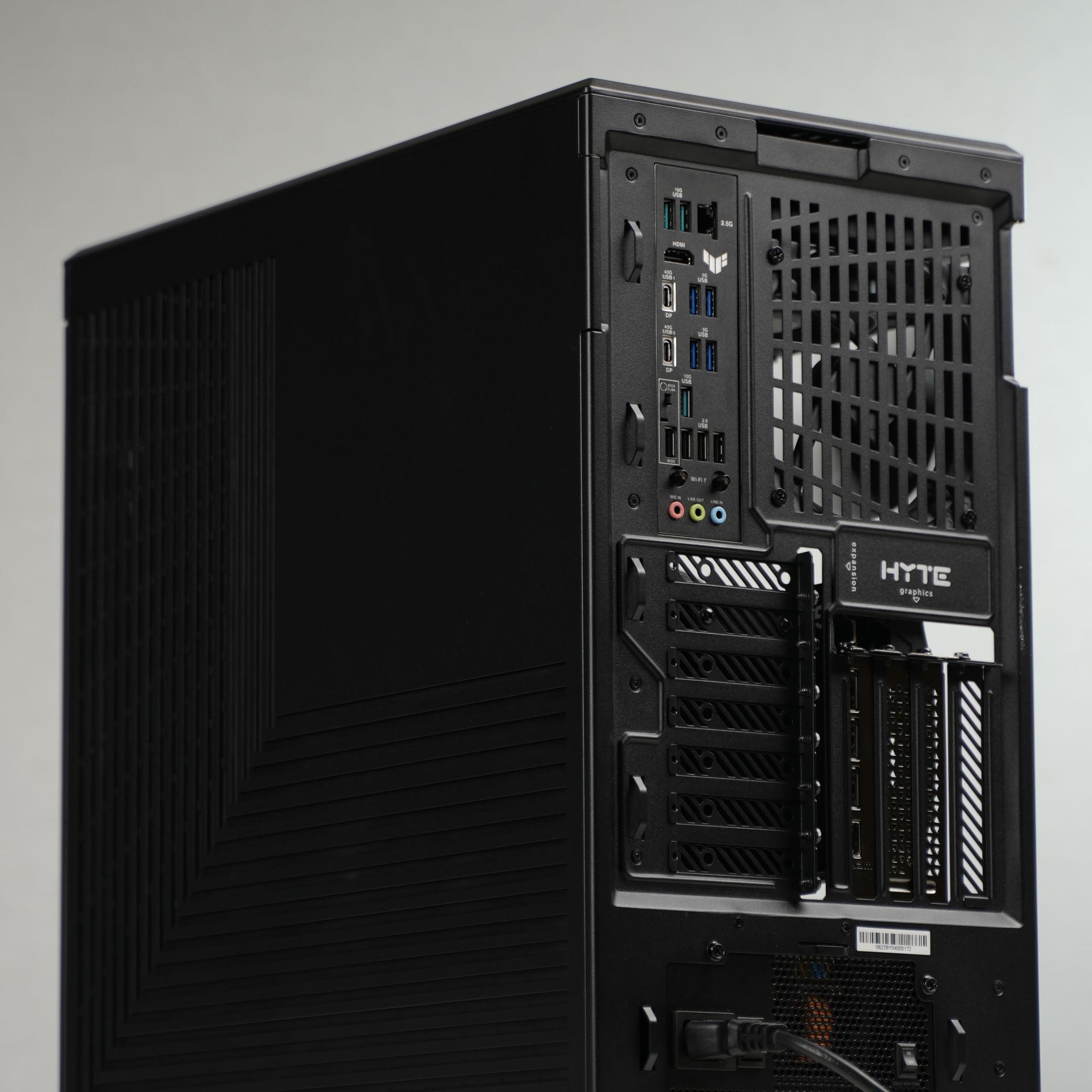“DARCFORM” RTX 5080 Ryzen 7 9850X3D 32GB 2TB Windows 11 Pro Workstation Gaming PC