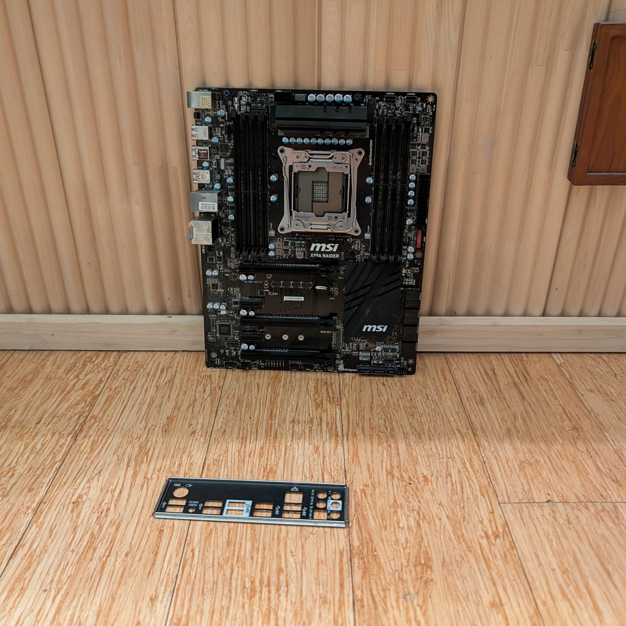 Unknown MSI Raider X99 Motherboard
