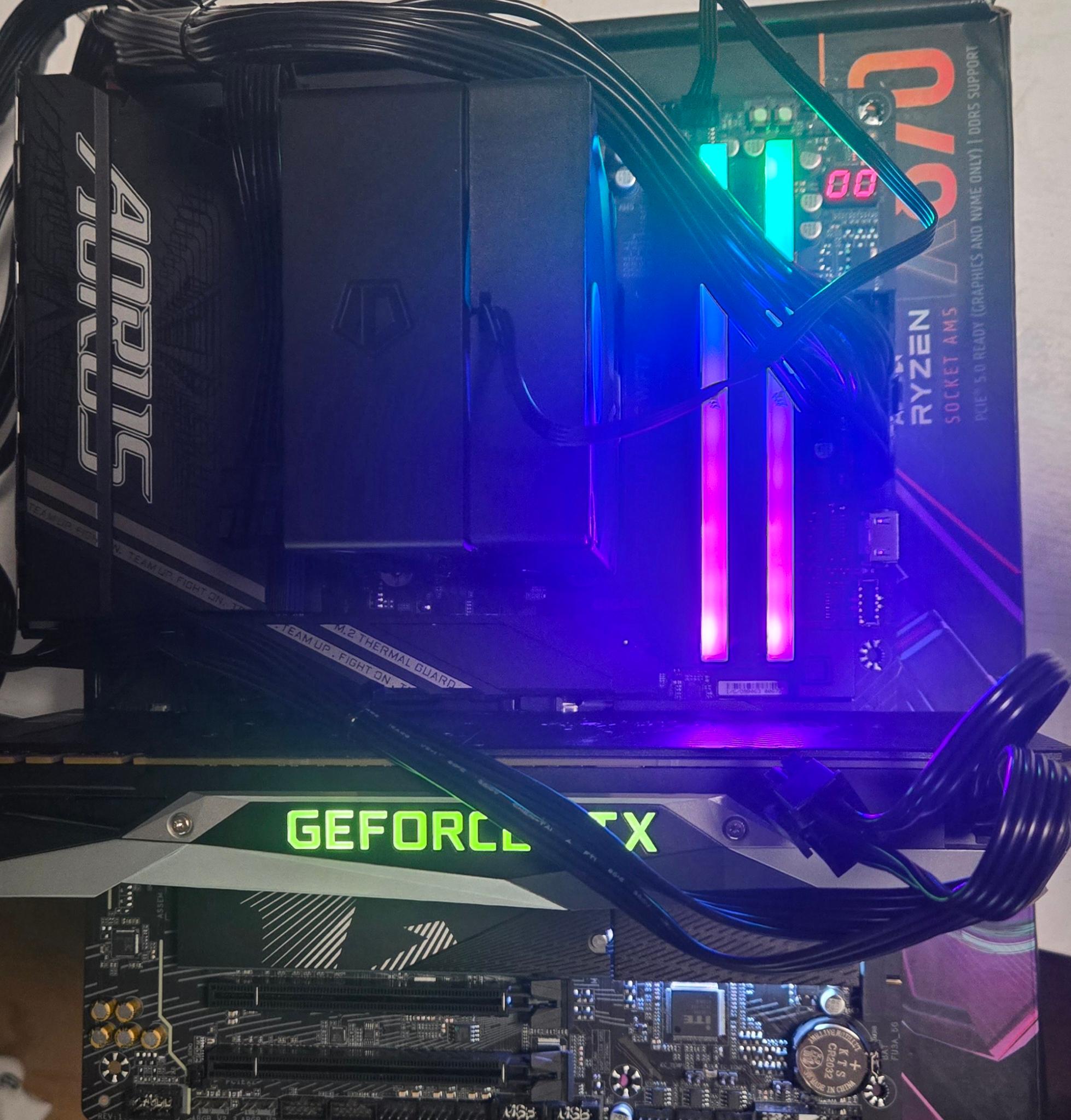 Gigabyte X870 AORUS ELITE WIFI7