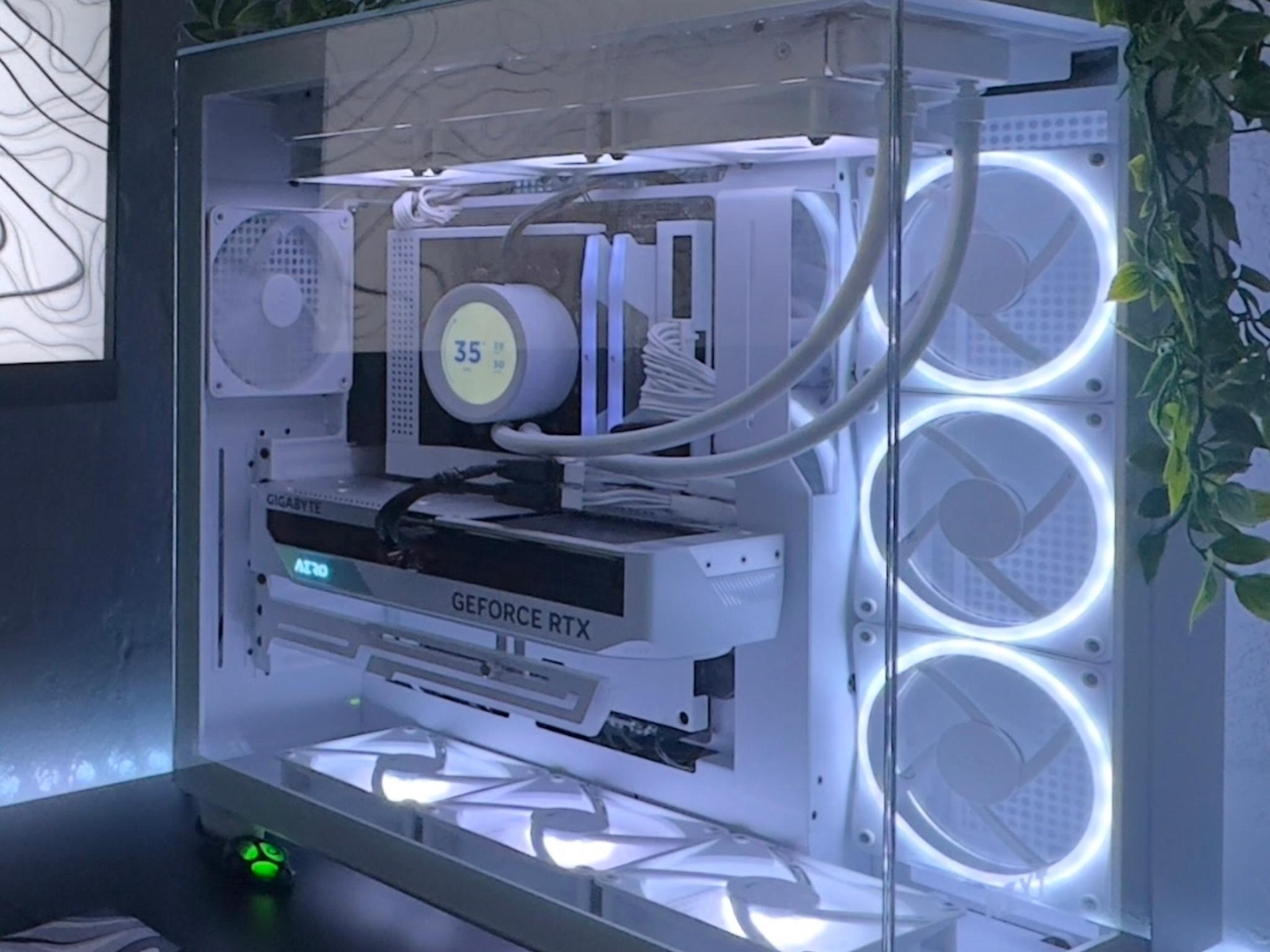 White 4070 Super Build