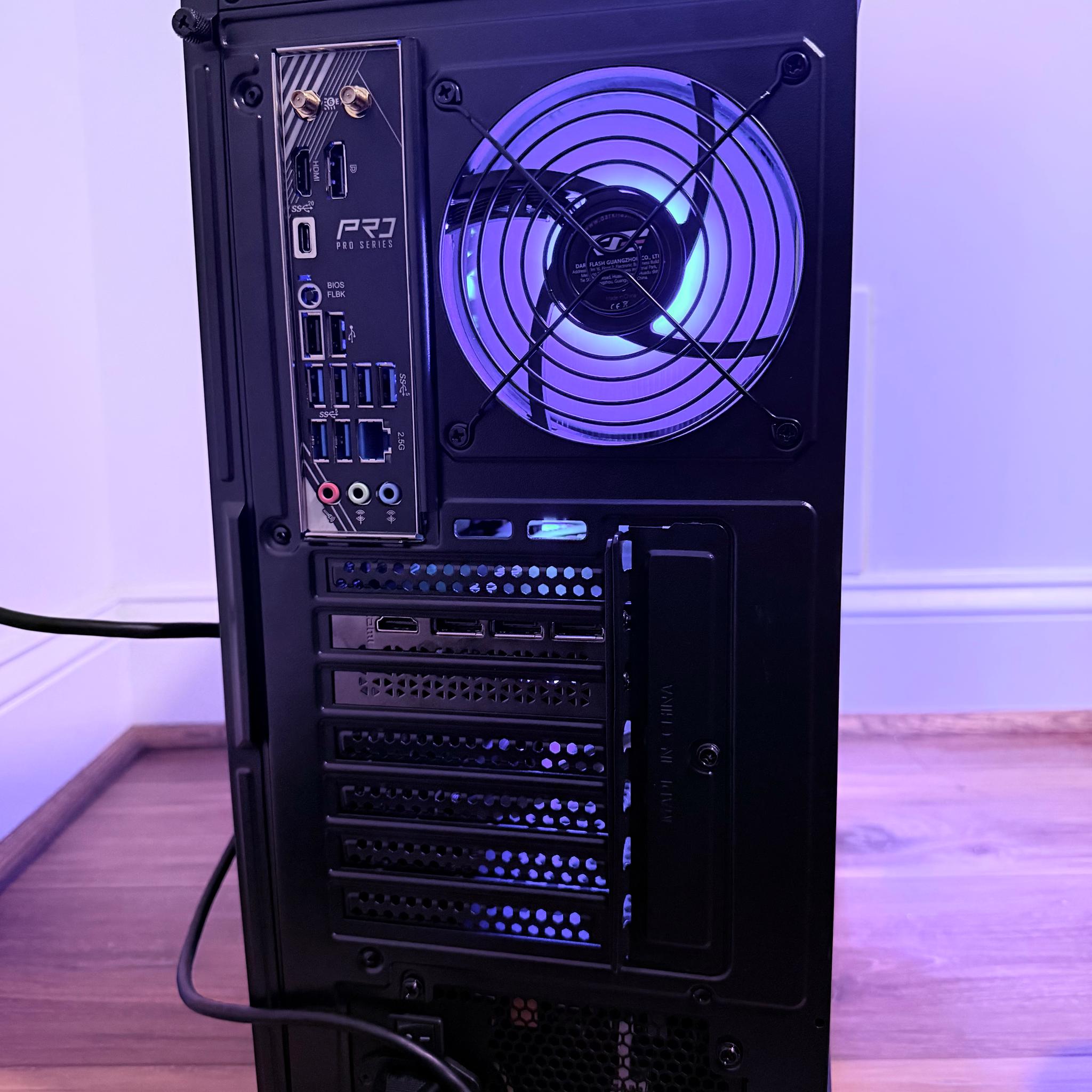 ❄️"Frozen Echo"❄️| 1080/1440p Gaming | Intel Ultra 7 265k | RTX 5060 | 16B DDR5 | 1tb Storage