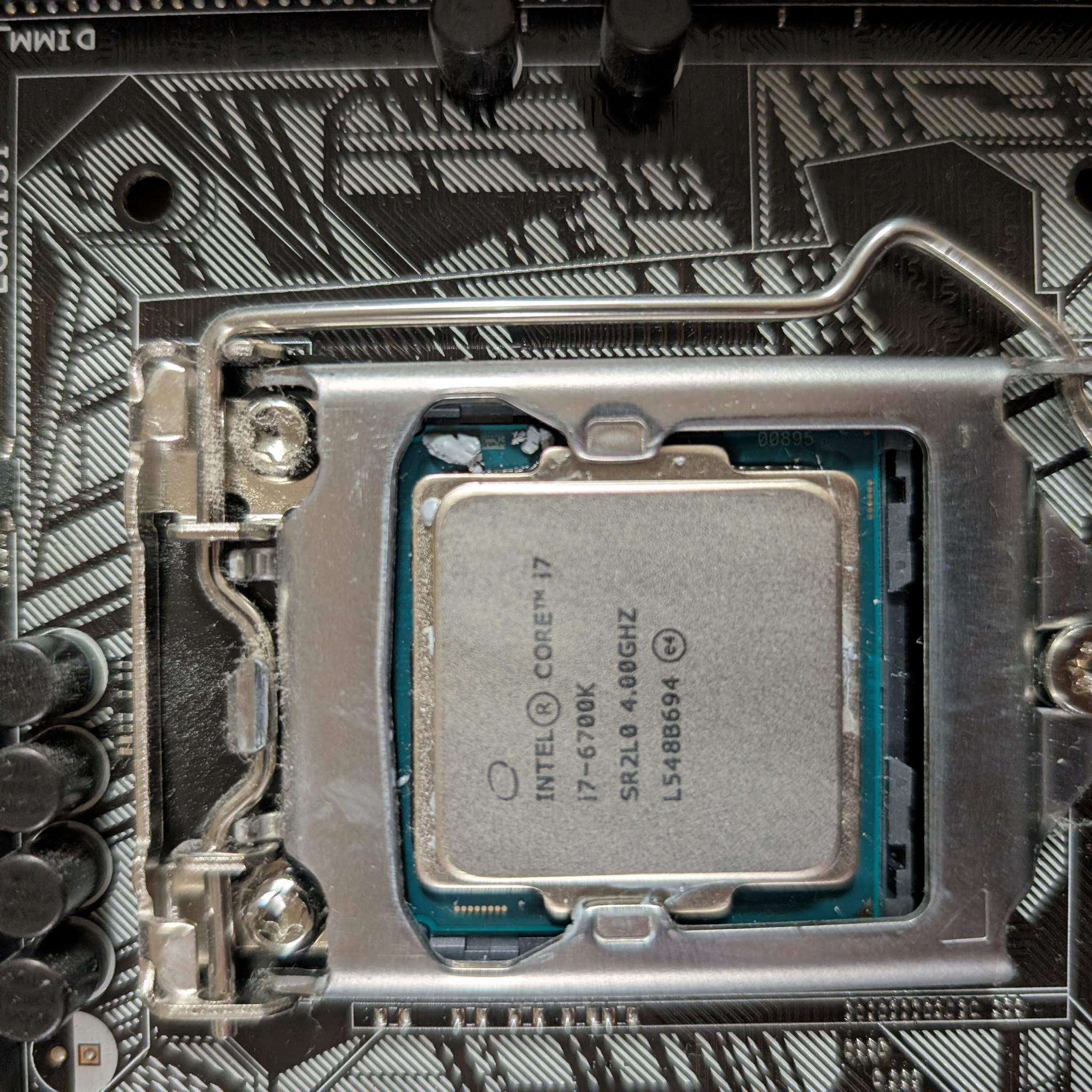 Intel Core i7 6700k + Asus Z170 + 16GB DDR4