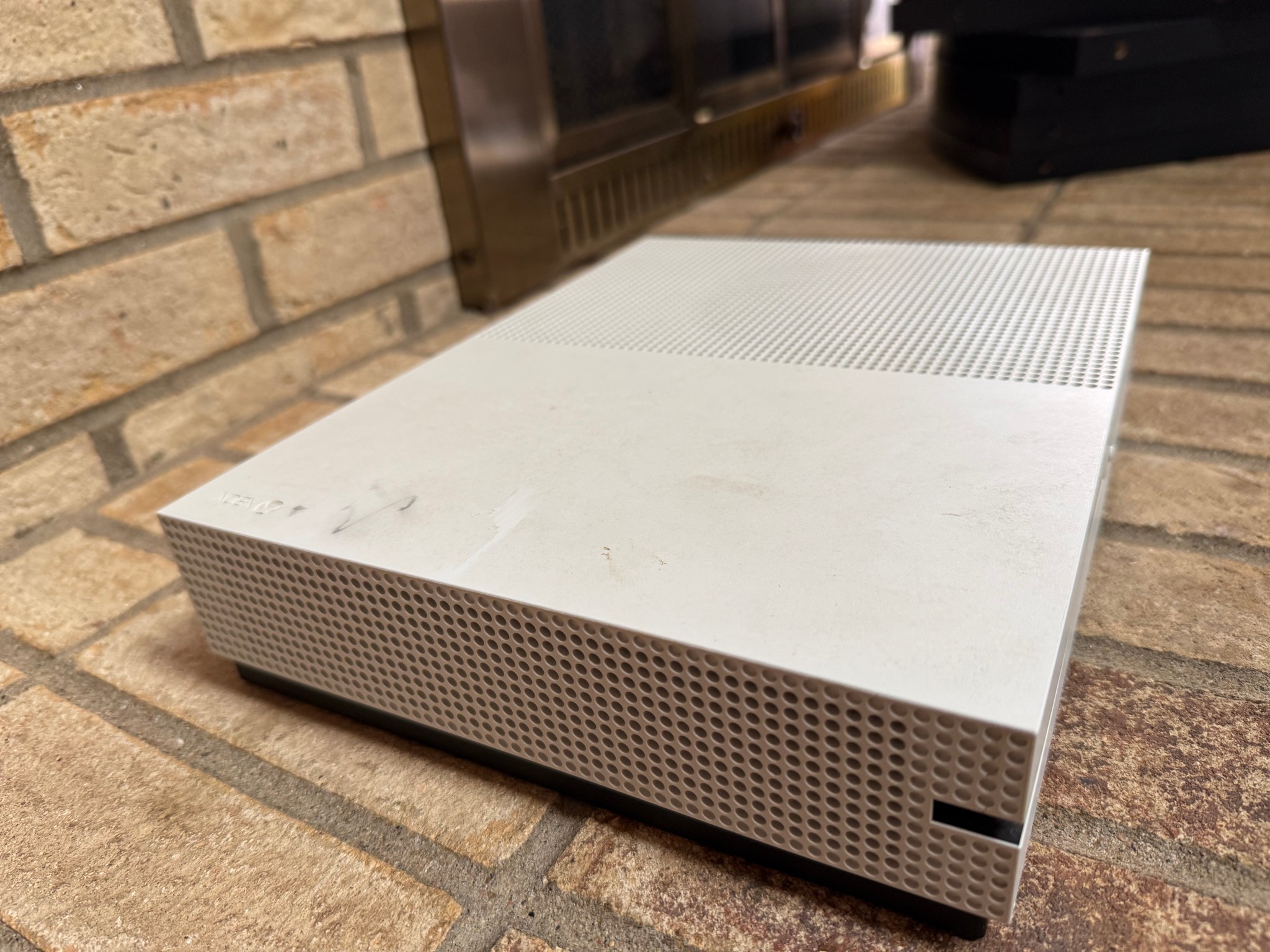 Xbox One S 500GB Console - No power cord or controller