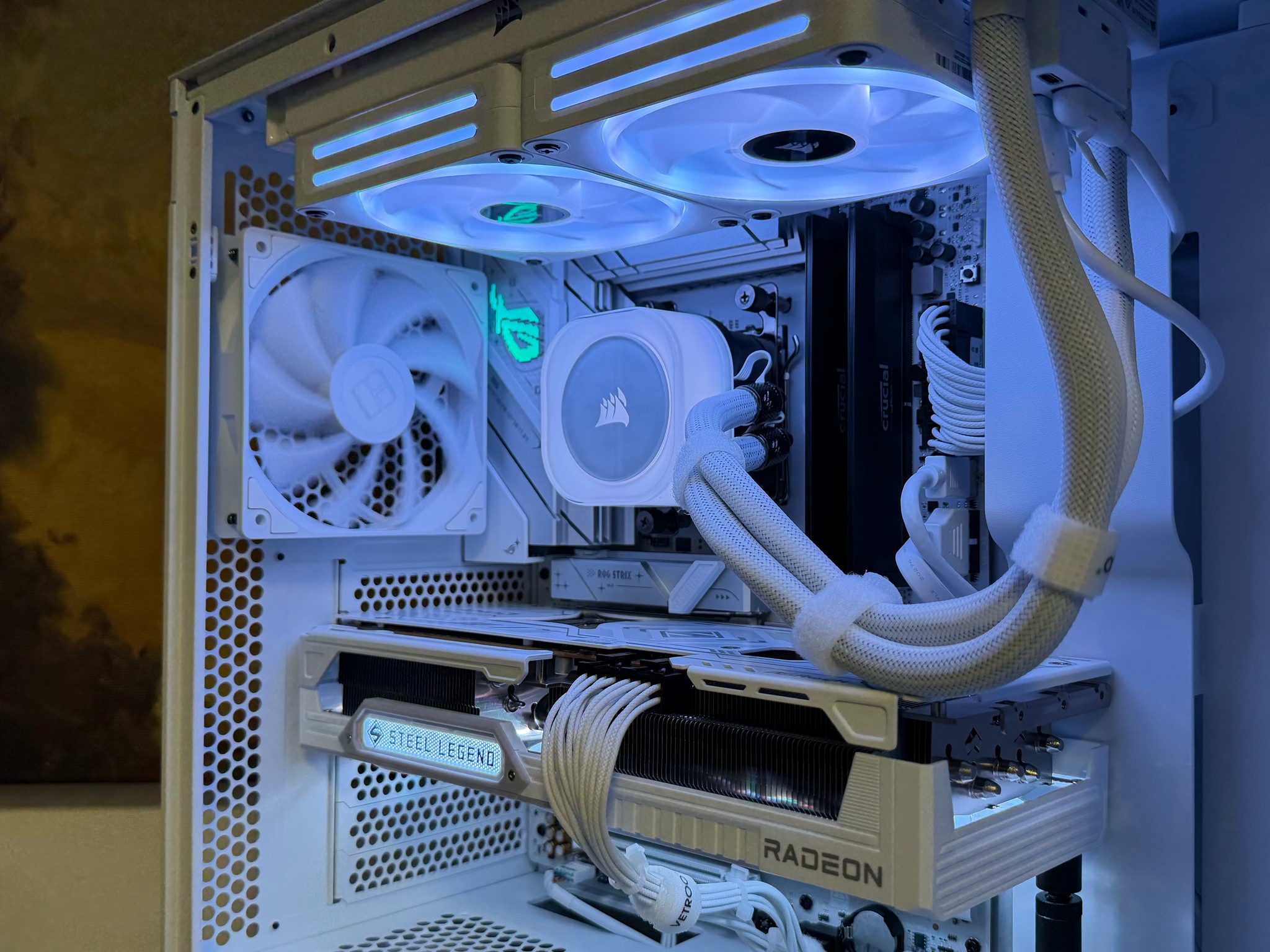 RTX 9070 XT 16GB | Ryzen 7 7700X | 32GB 6000 | ROG STRIX B850-A | 2TB NVMe | 240MM AIO | 850W PSU
