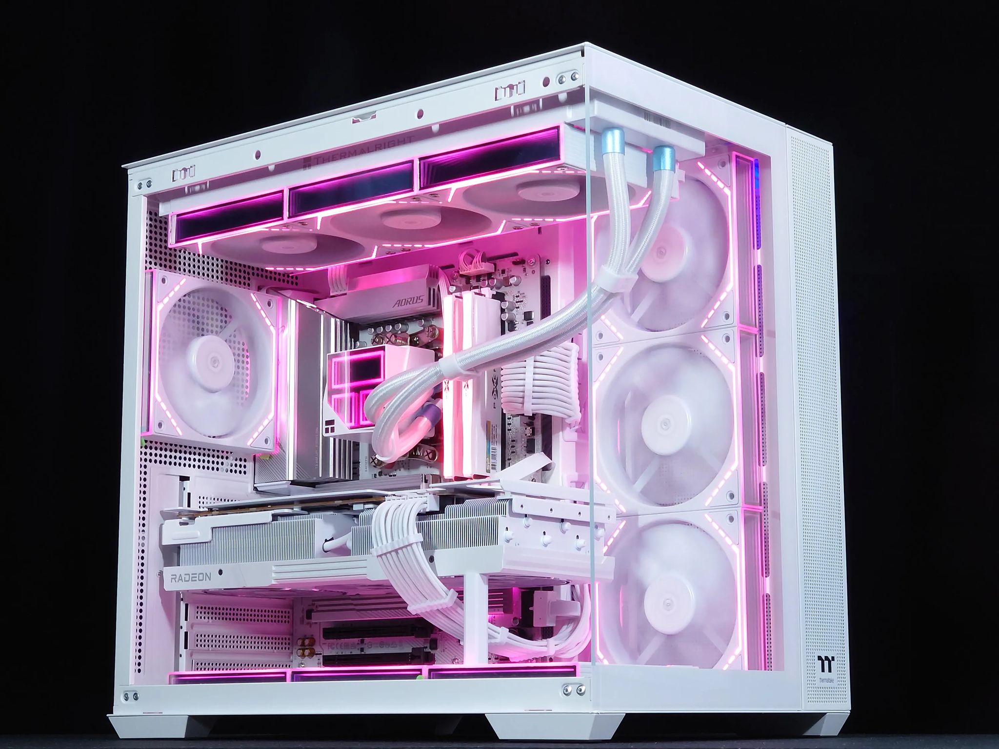 🤍🐻‍❄️Extreme Gaming PC❄️ AMD RX 7900 XT 20GB❄️AMD Ryzen 7 8700F❄️ 32GB DDR5 Ram❄️2TB NVME SSD