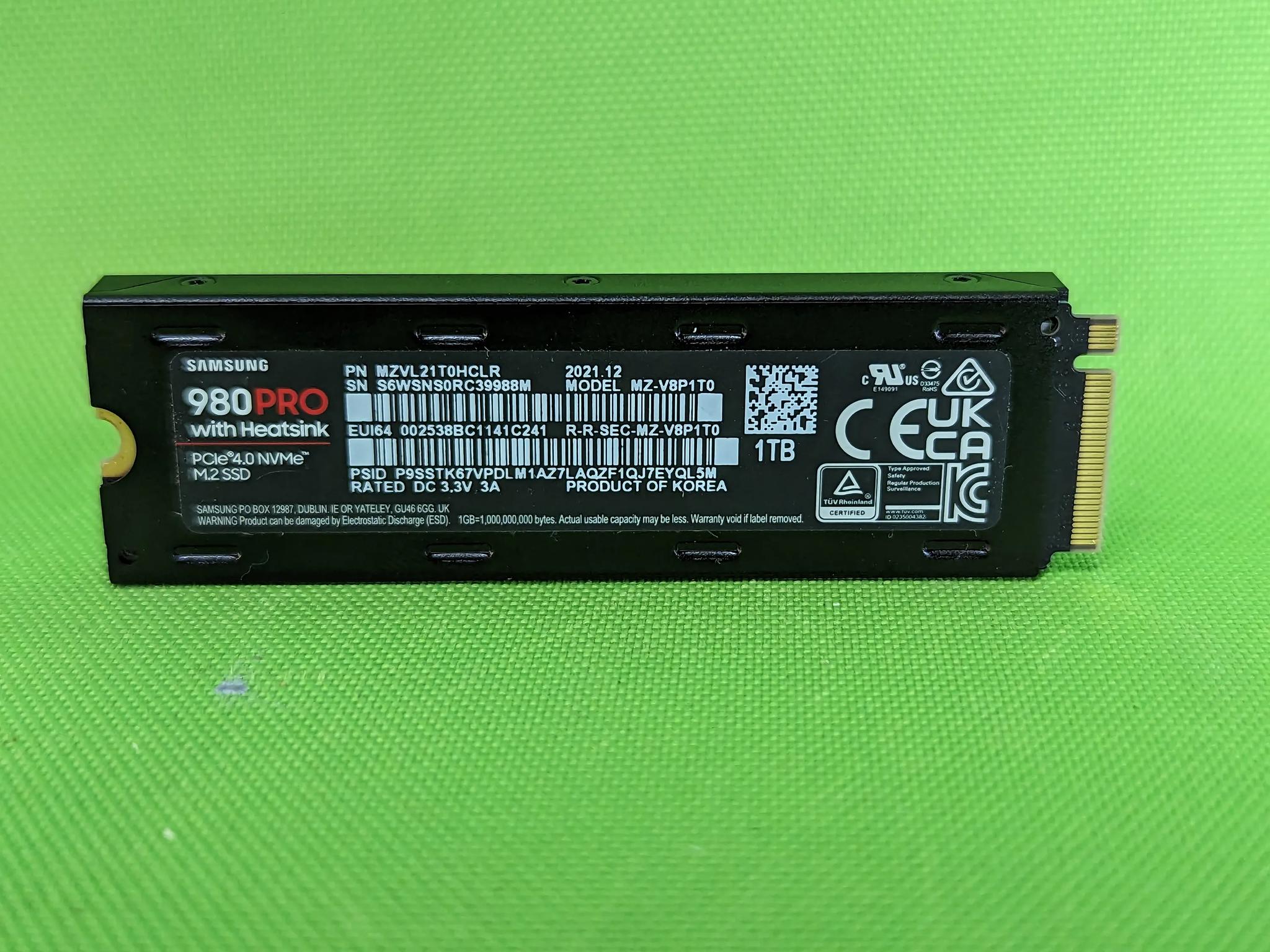 Lot of 2x Samsung 980 Pro 1TB NVME Solid State Drive with Heatsink PCIE 4.0 SSD