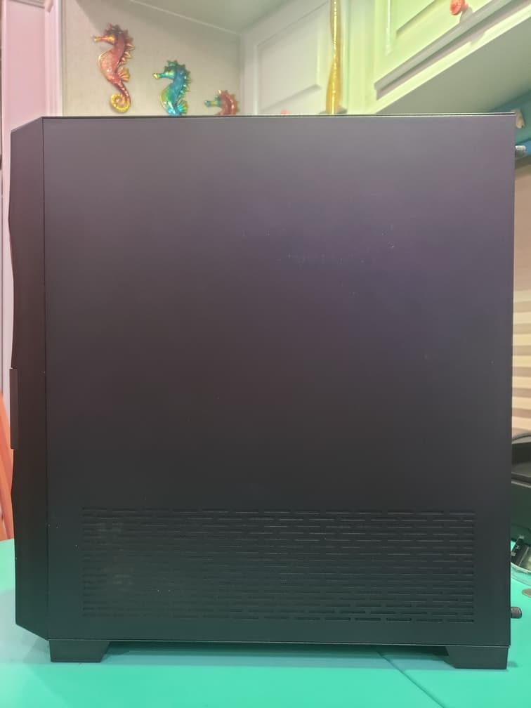 Custom EKWB Water Cooled PC - Ryzen 5 5600X & 1080 Ti