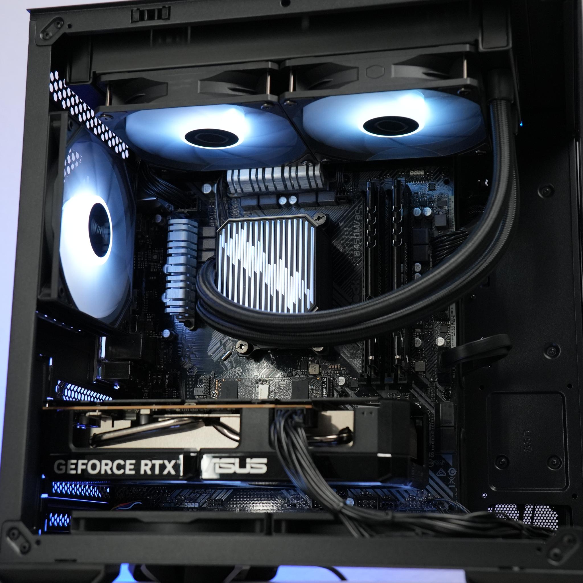 RTX 5060 | RYZEN 7 3700X | 32GB RAM | 1TB SSD | WINDOWS 11 |