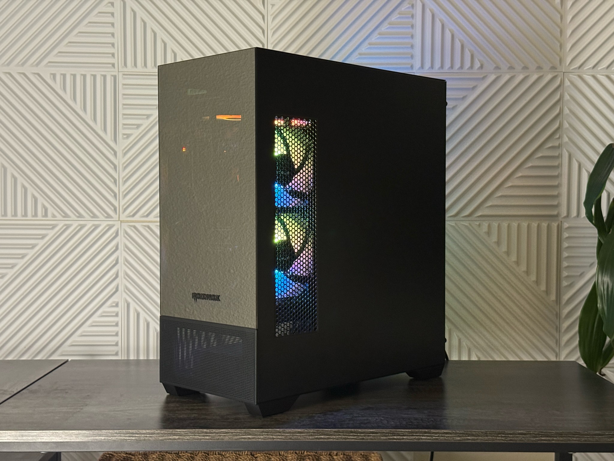 RTX 4070 SUPER | RYZEN 7600X | 32GB 6000CL36 | 2TB NVME | WIFI