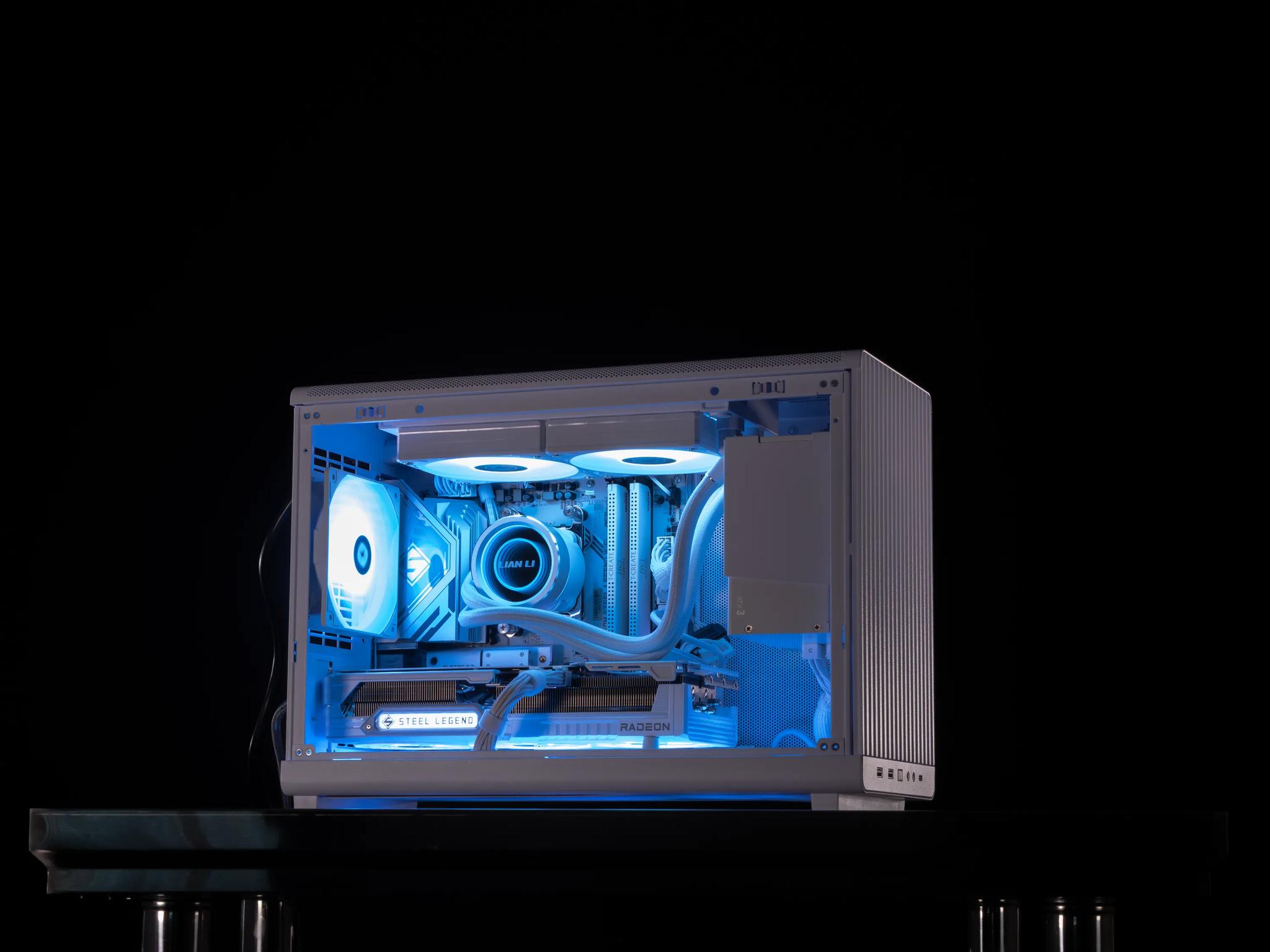 ✴ White Blade ✴ RX 9070XT / AMD R5 9600X / 1TB NVME / 32GB DDR5 RAM / 240 AIO / Windows 11 Pro