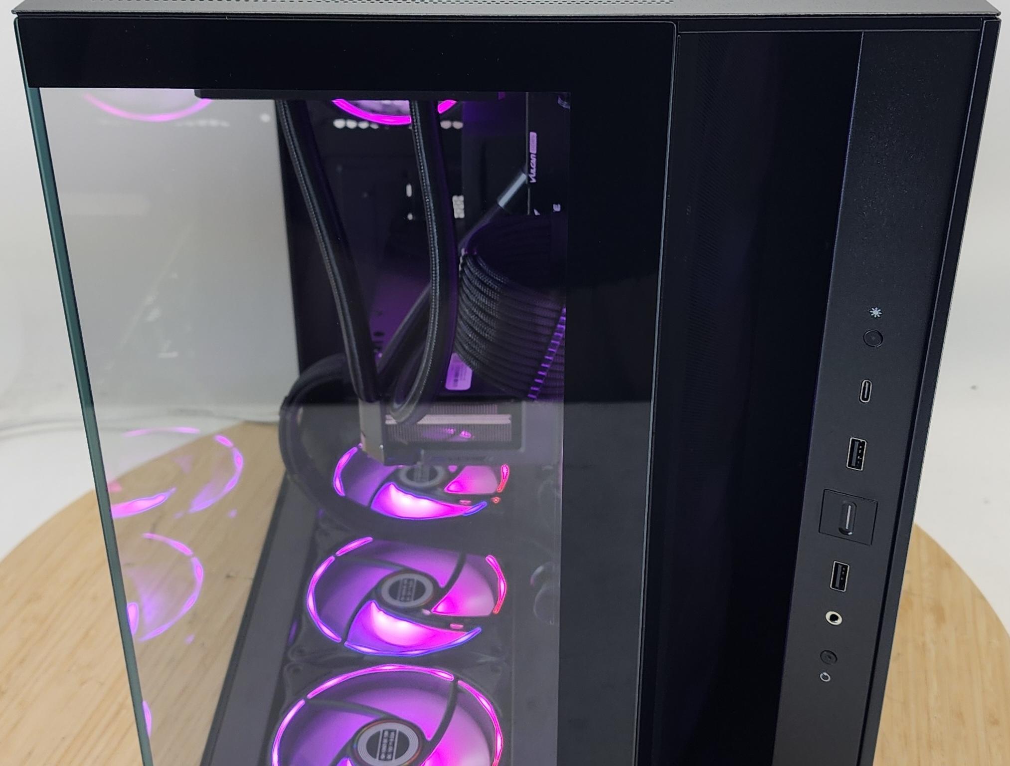 Gaming PC Ryzen 7 7700 16GB RAM 1TB SSD RX 7600 XT 16GB Windows 11 Computer