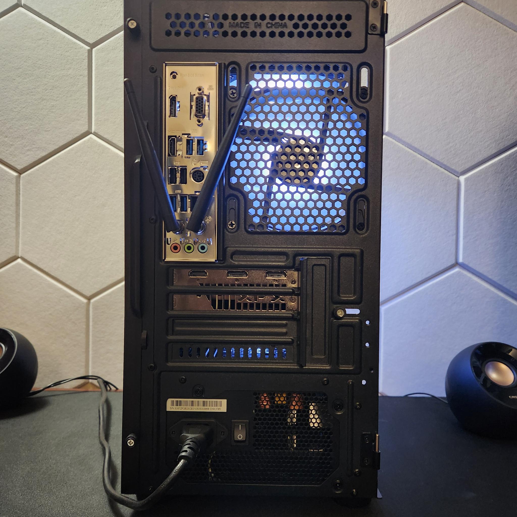 "Entry Level 1440p Gaming PC" RX 9060 XT 8GB | Ryzen 7 3700X | 32gb DDR4 3200Mhz | 1Tb SSD | WIFI+BT