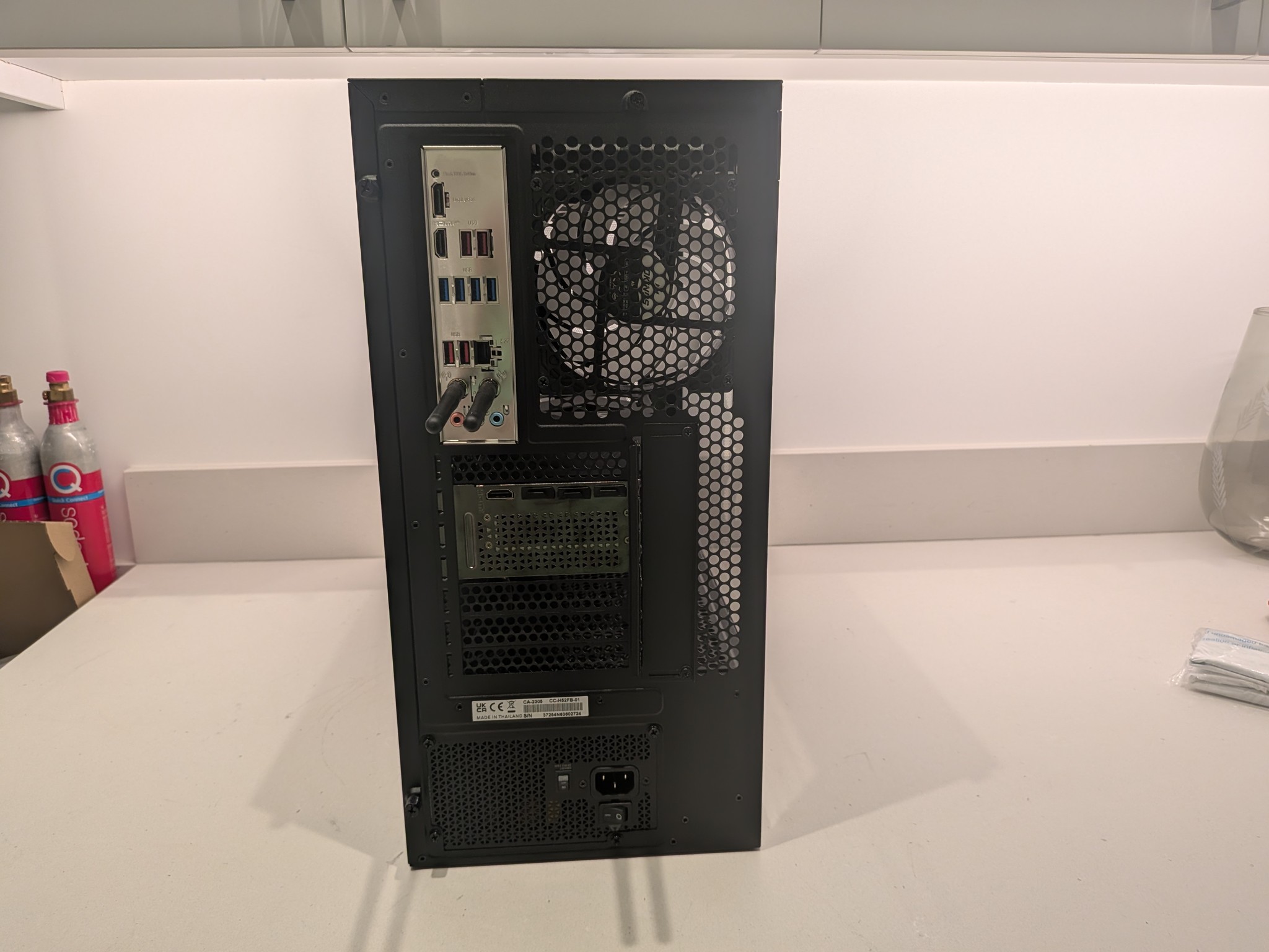 4K Powerhouse - RTX 5080, Ryzen 7 7800X3D, 32 GB DDR5, 2 TB, Liquid Cooled, RGB