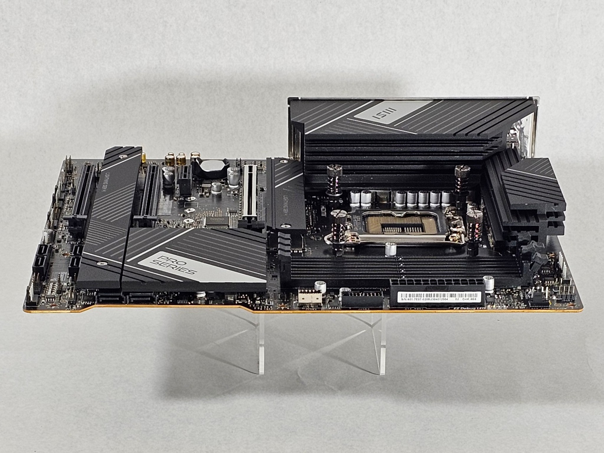 MSI PRO Z790-A WIFI ATX Intel LGA1700 PRO SERIES - Like New