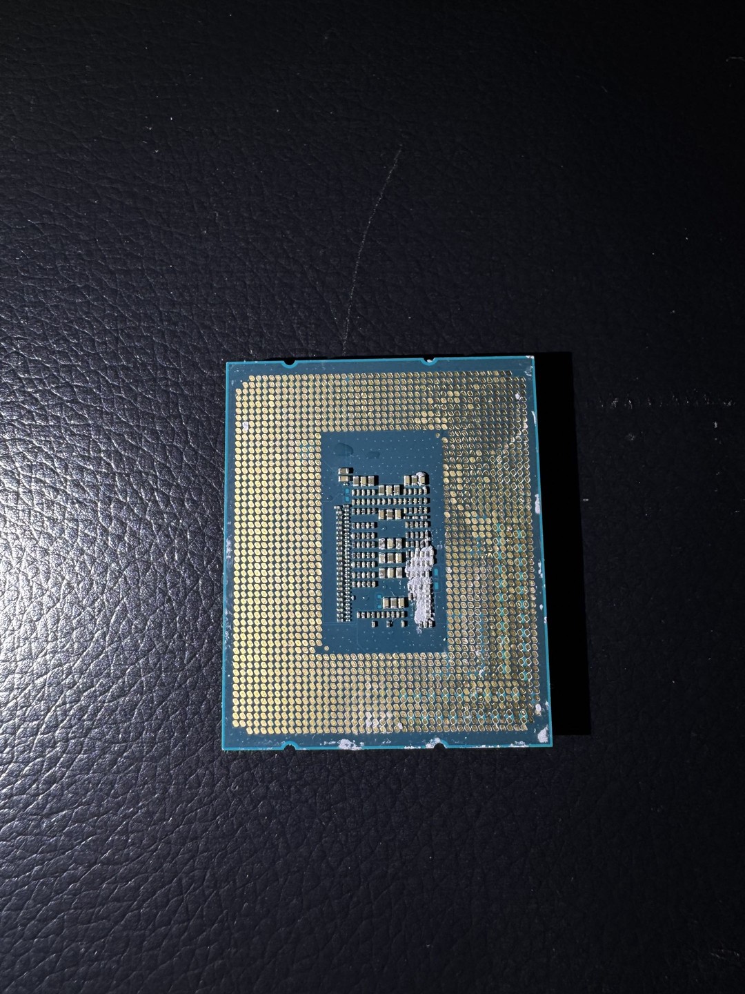 Intel Core i3-12100F | Jawa