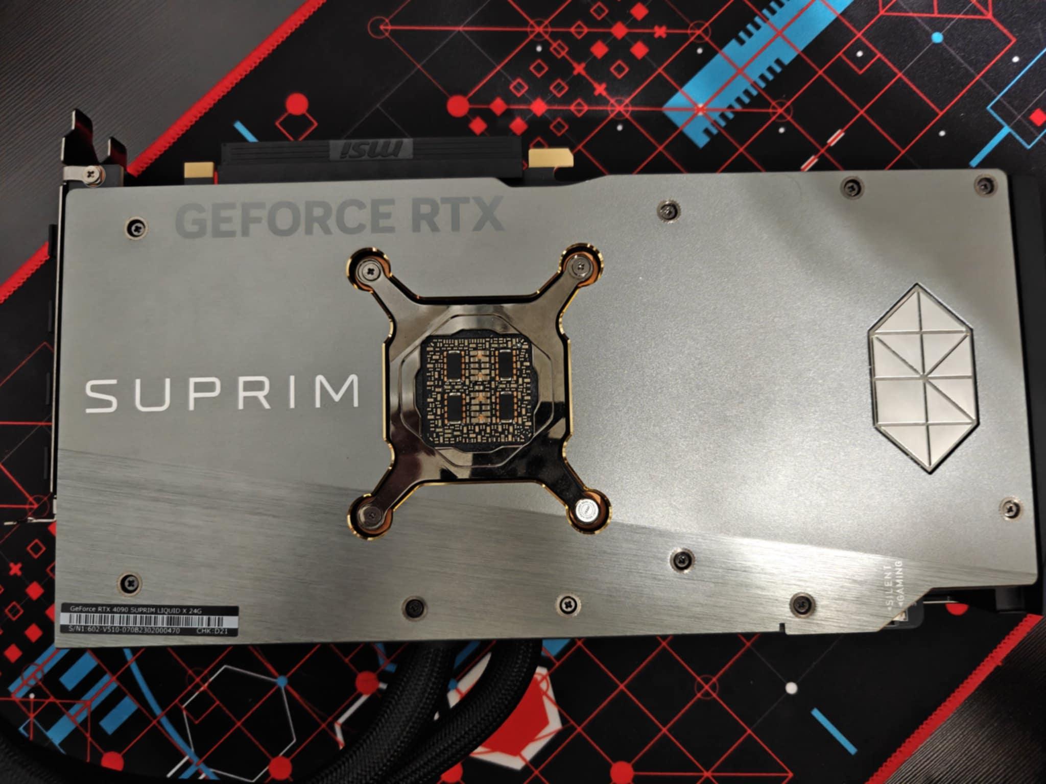 NVIDIA GeForce RTX 4090 Suprim Liquid X 24GB