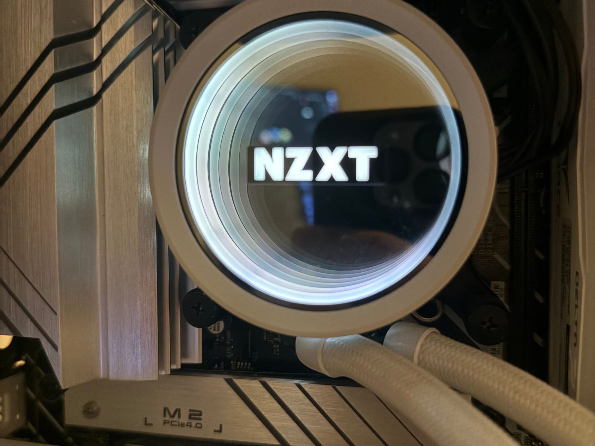 ⚪White Gaming PC | RX 9060 XT 8GB | Intel i9-12900K | 32GB DDR4 | 1.5TB NVME