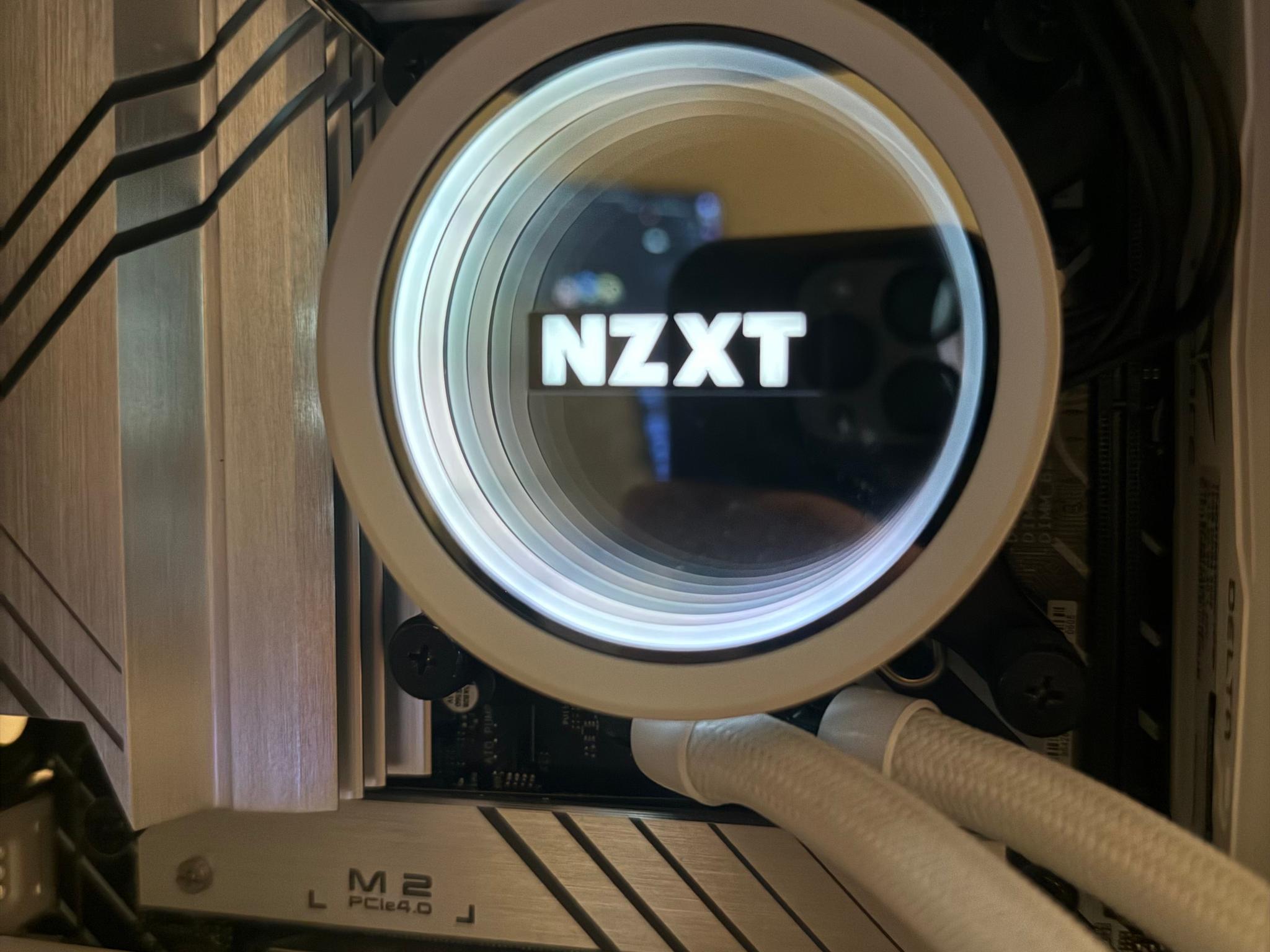 ⚪White Gaming PC | RX 9060 XT 8GB | Intel i9-12900K | 32GB DDR4 | 1.5TB NVME
