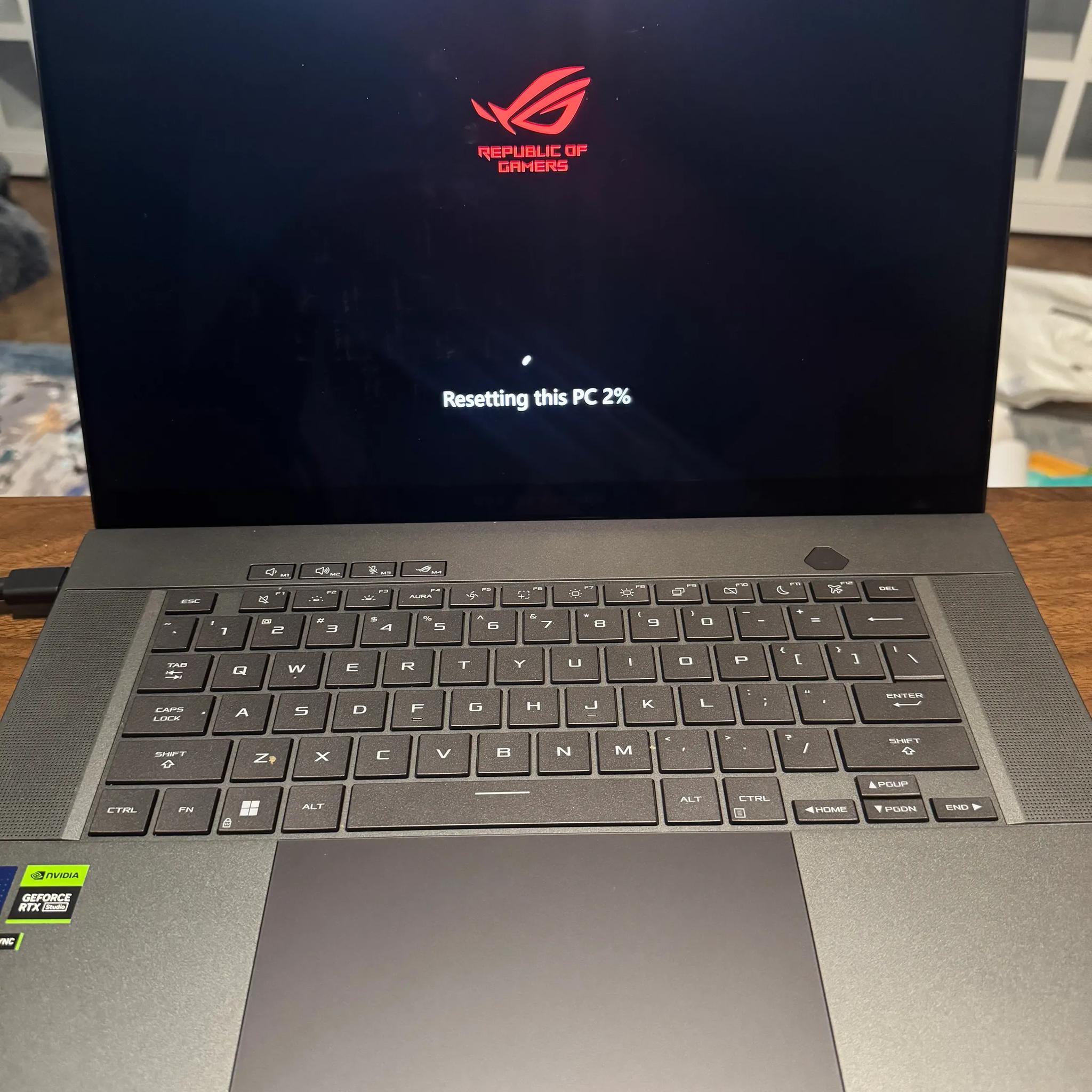 ASUS ROG Zephyrus G16 GU605MY