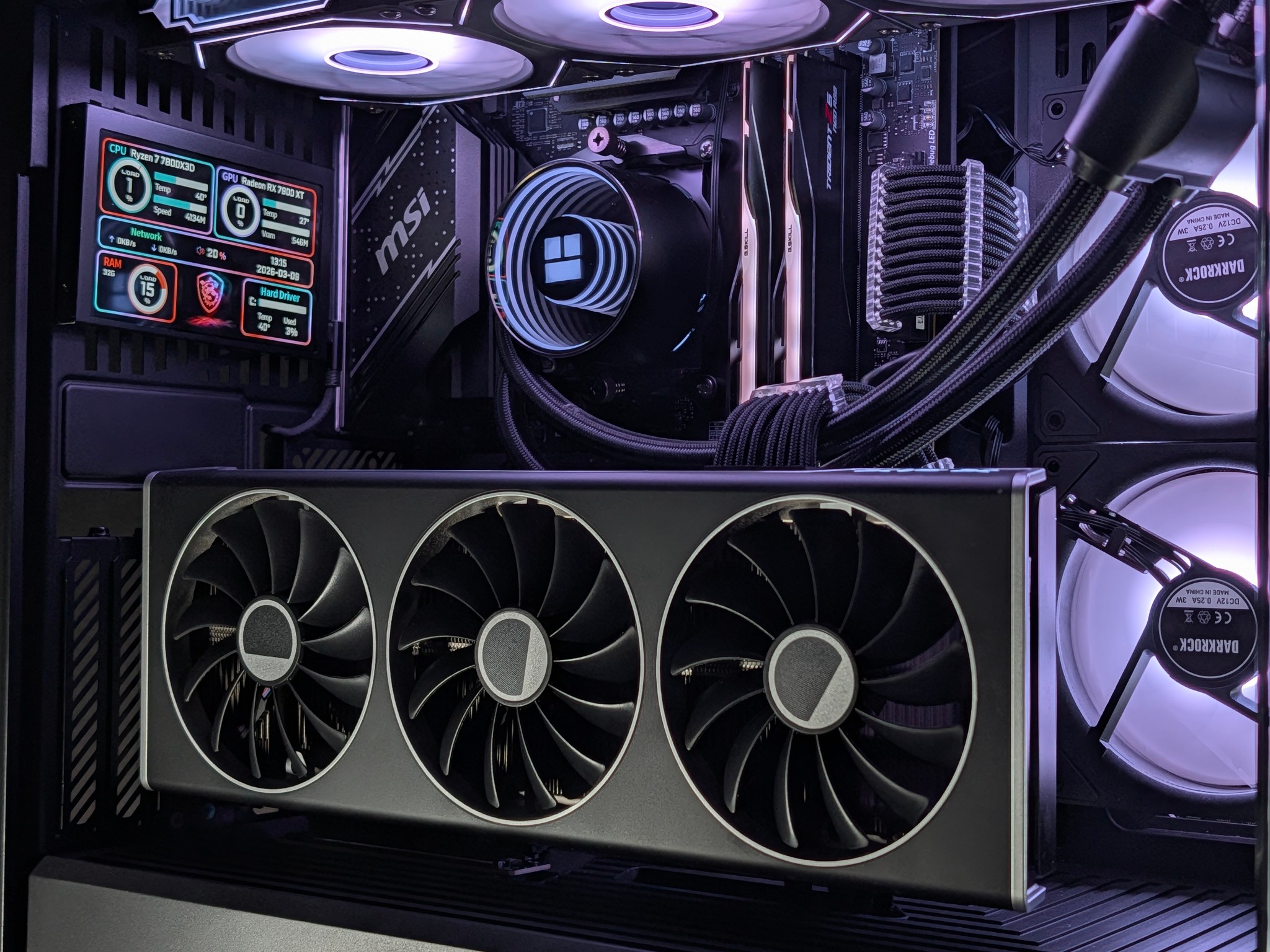 🖤🤍Ryzen 7 7800x3D/RX 7900 XT 20GB Gaming/Streaming PC🤍🖤