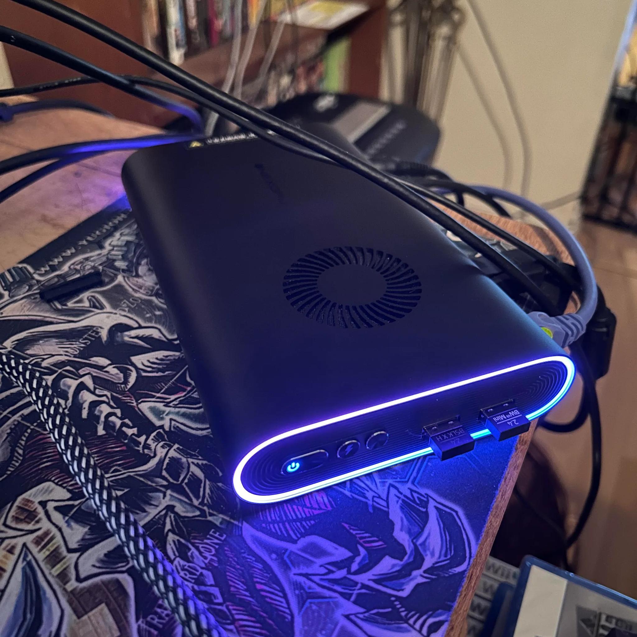onexgpu 7600M XT egpu