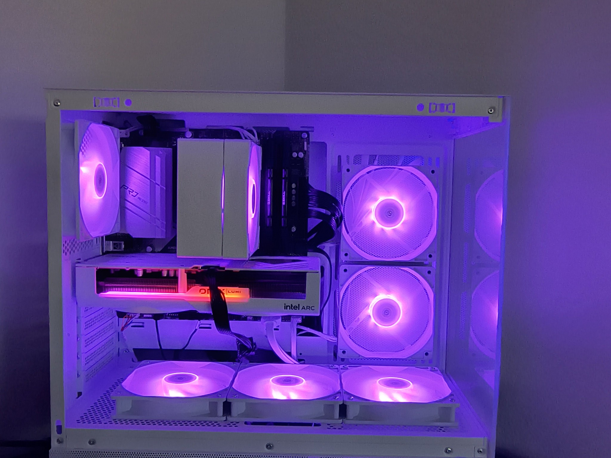 🎖️Honor🎖️ New White RGB Gaming PC, Intel B580+AMD Ryzen 5 5500=High Preformance and Value