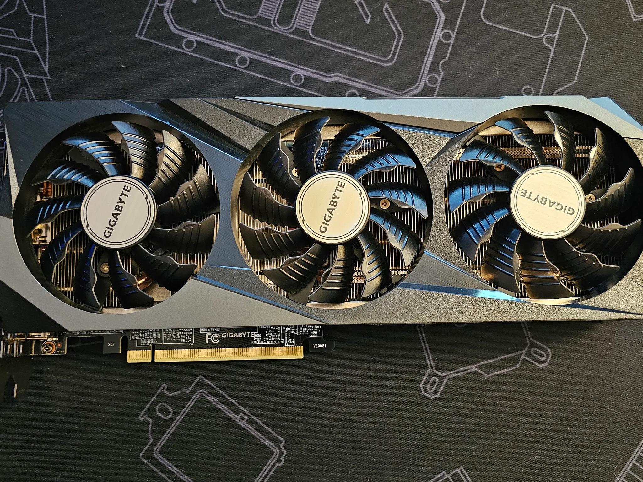 GIGABYTE Gaming OC GeForce RTX 3070