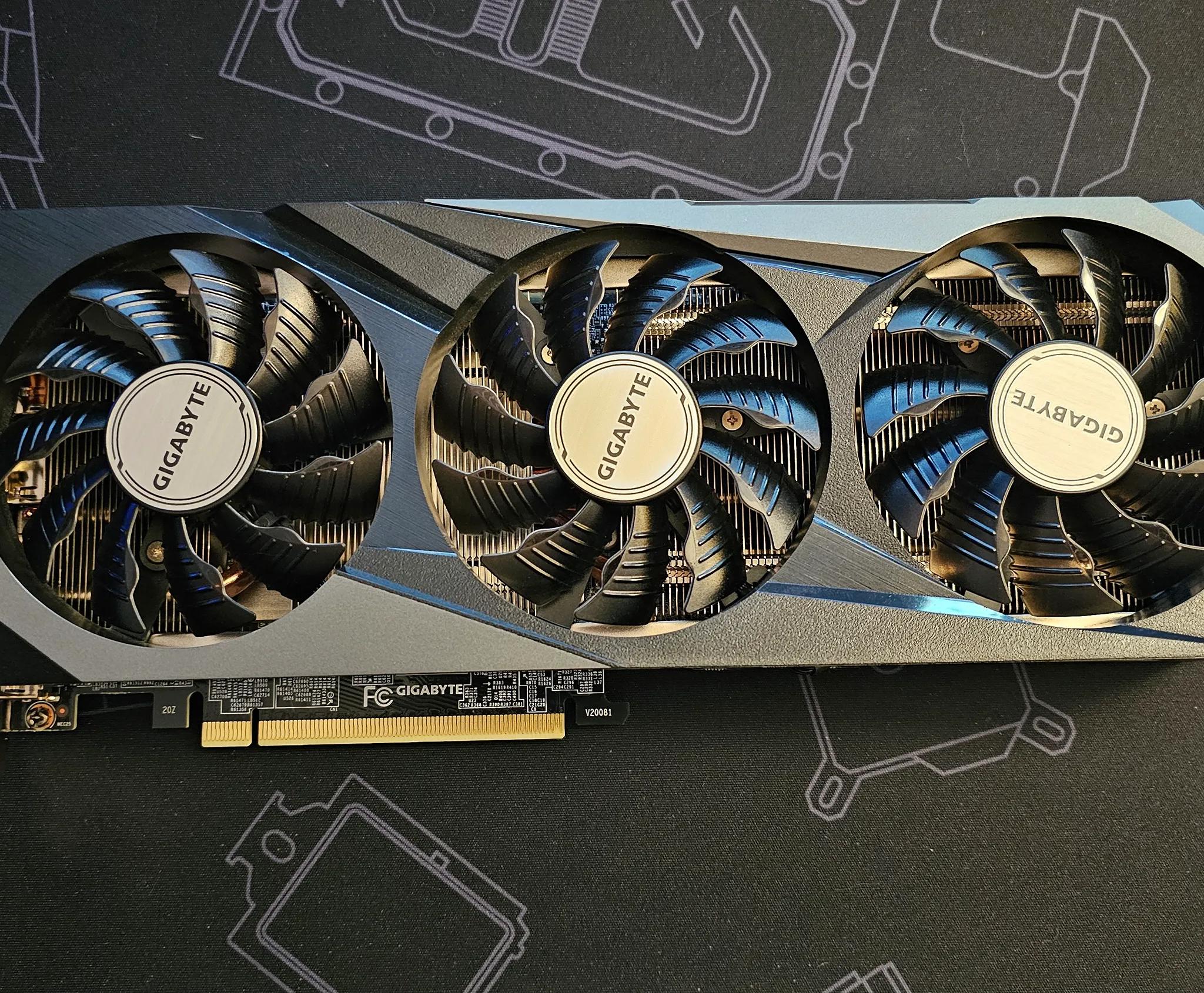 GIGABYTE Gaming OC GeForce RTX 3070