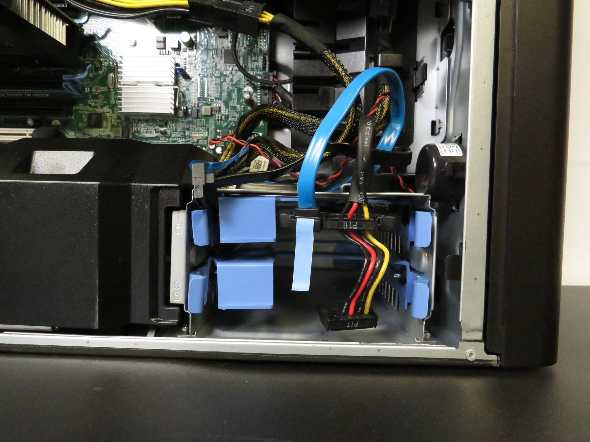 Repurposed GAMER: Dell 5810 Workstation Xeon E5 1620 V3 + GTX 1660 Super + 32 GB DDR4 + 1 TB SSD