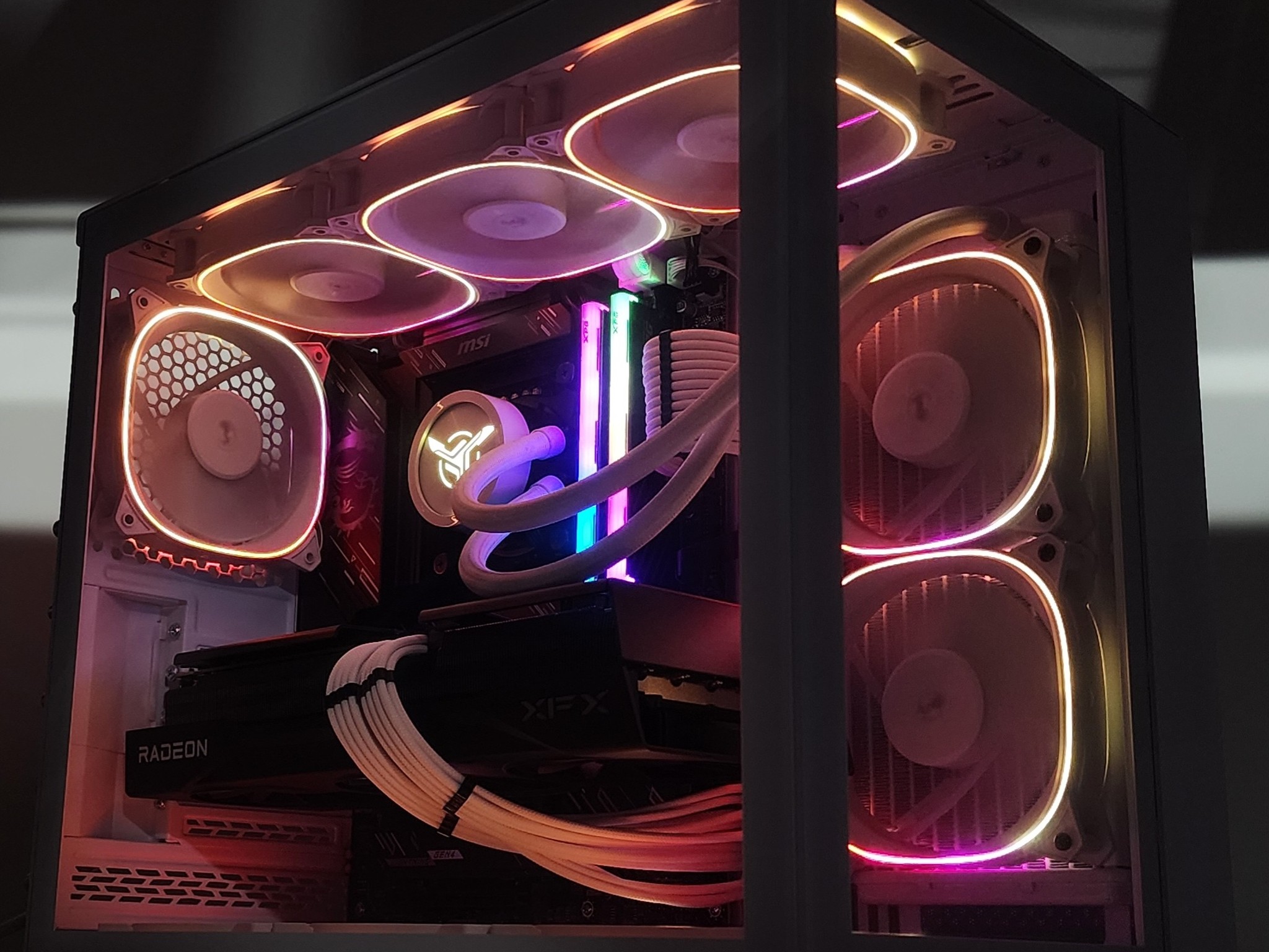 Gaming PC Ultra 7 265K 32GB RAM 1TB SSD RX 9070 XT 16GB Windows 11 PC