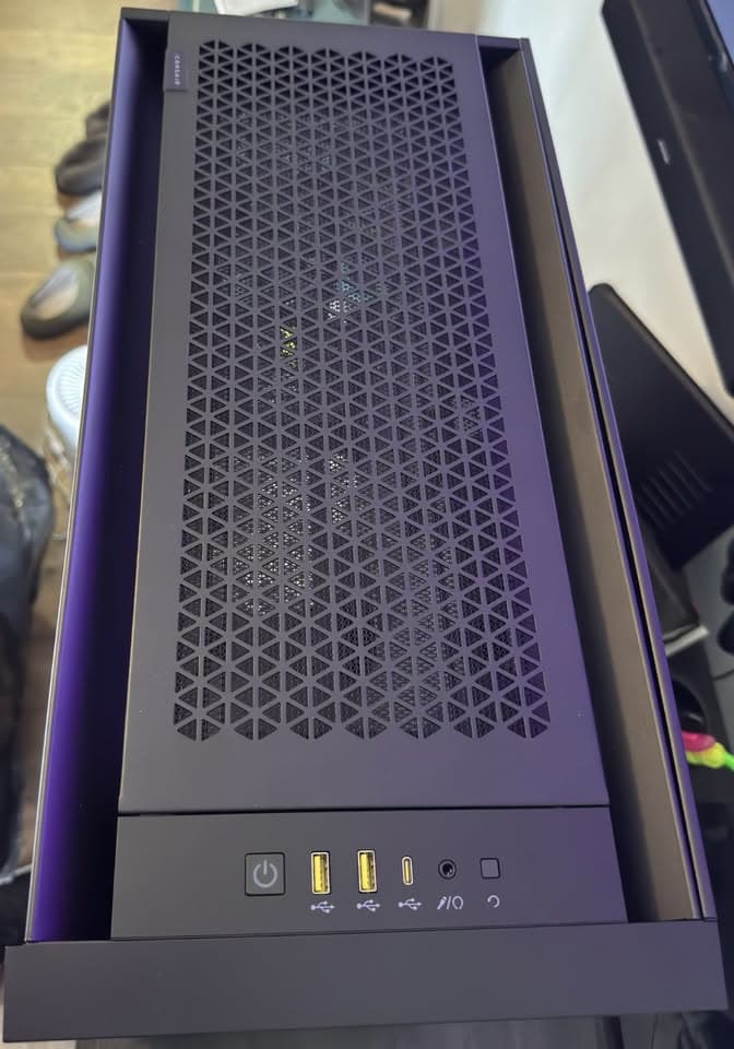 Corsair 5000D Airflow Tempered Glass Mid-Tower PC Case *BRAND NEW*