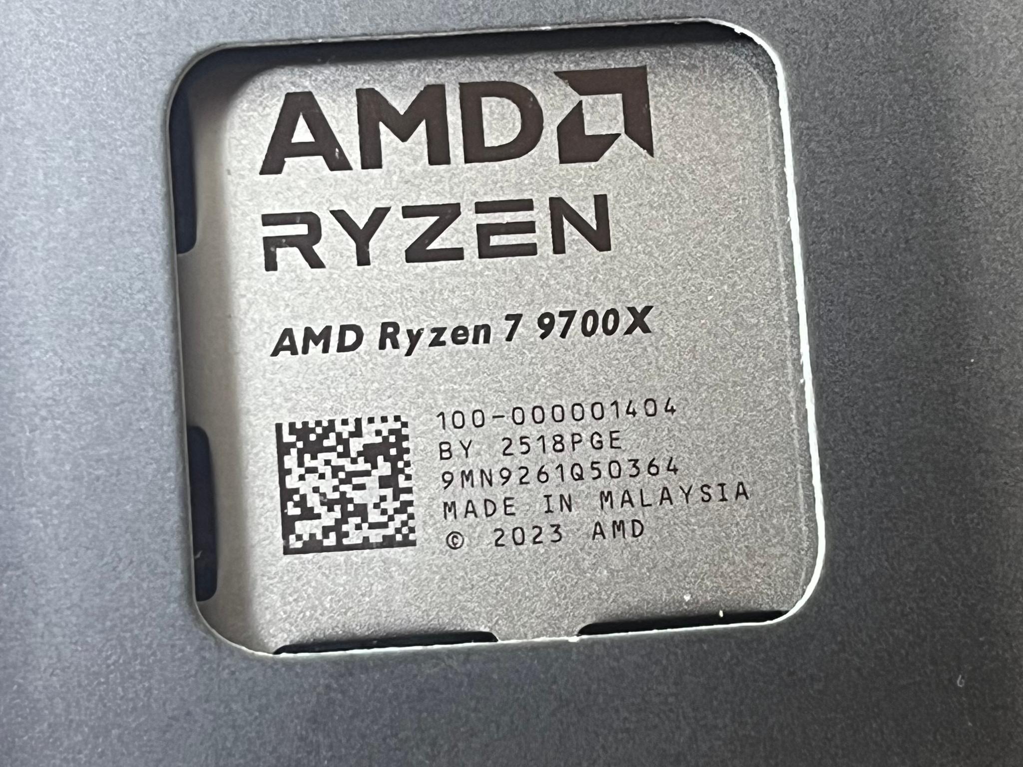 AMD Ryzen 7 9700X