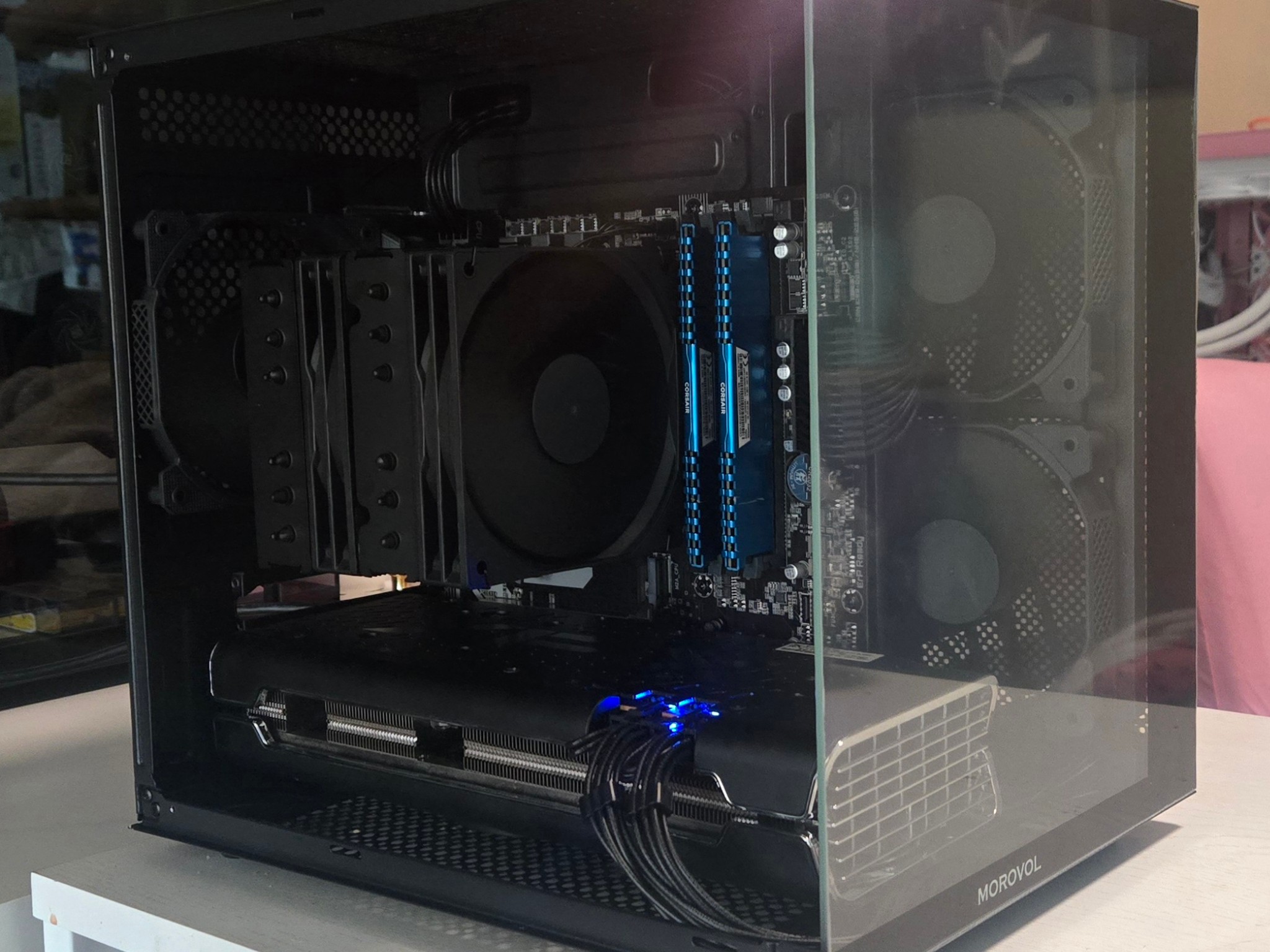 Radeon RX 5700 XT Custom Gaming PC - Ryzen 7 3700X