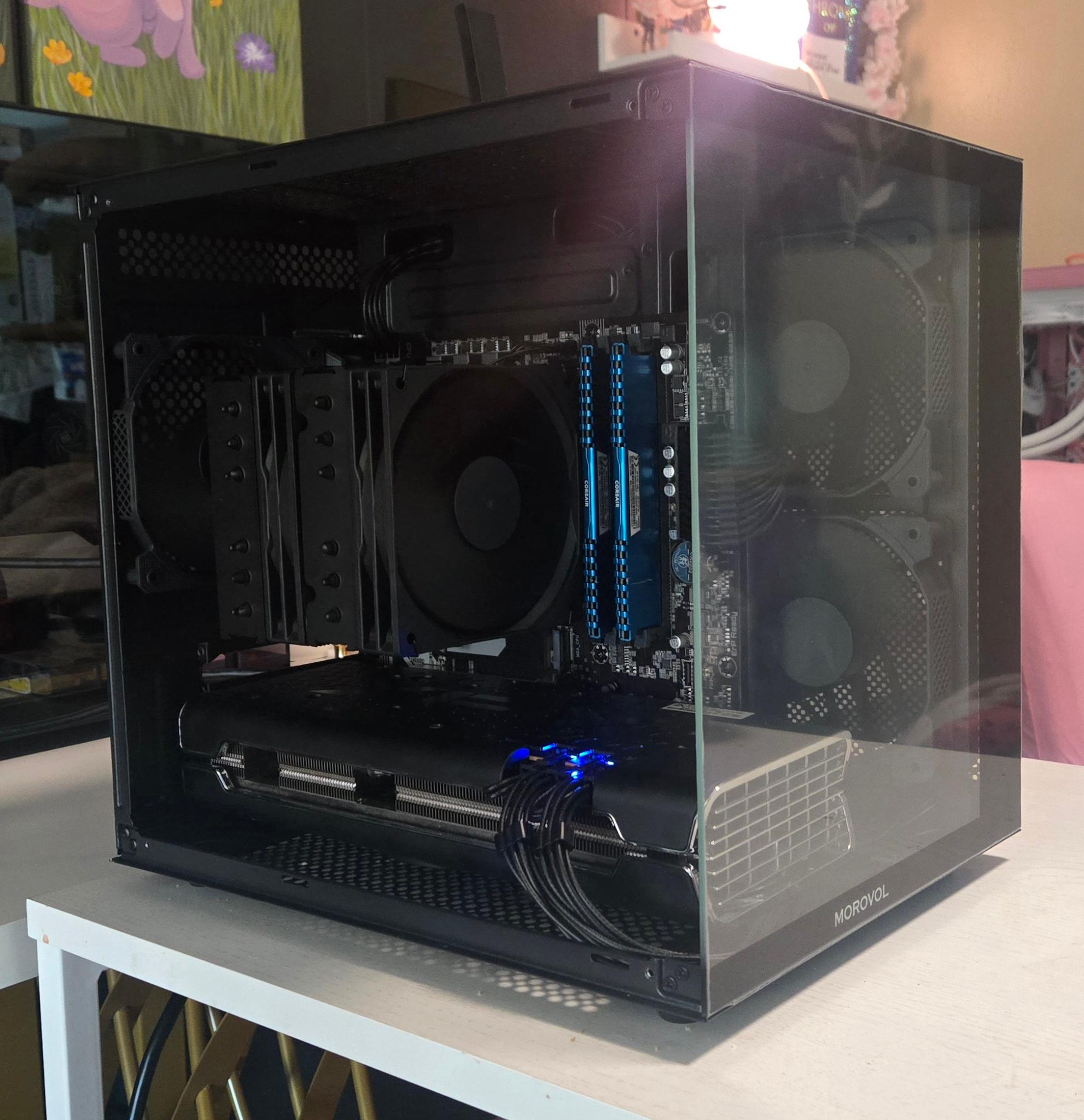 Radeon RX 5700 XT Custom Gaming PC - Ryzen 7 3700X