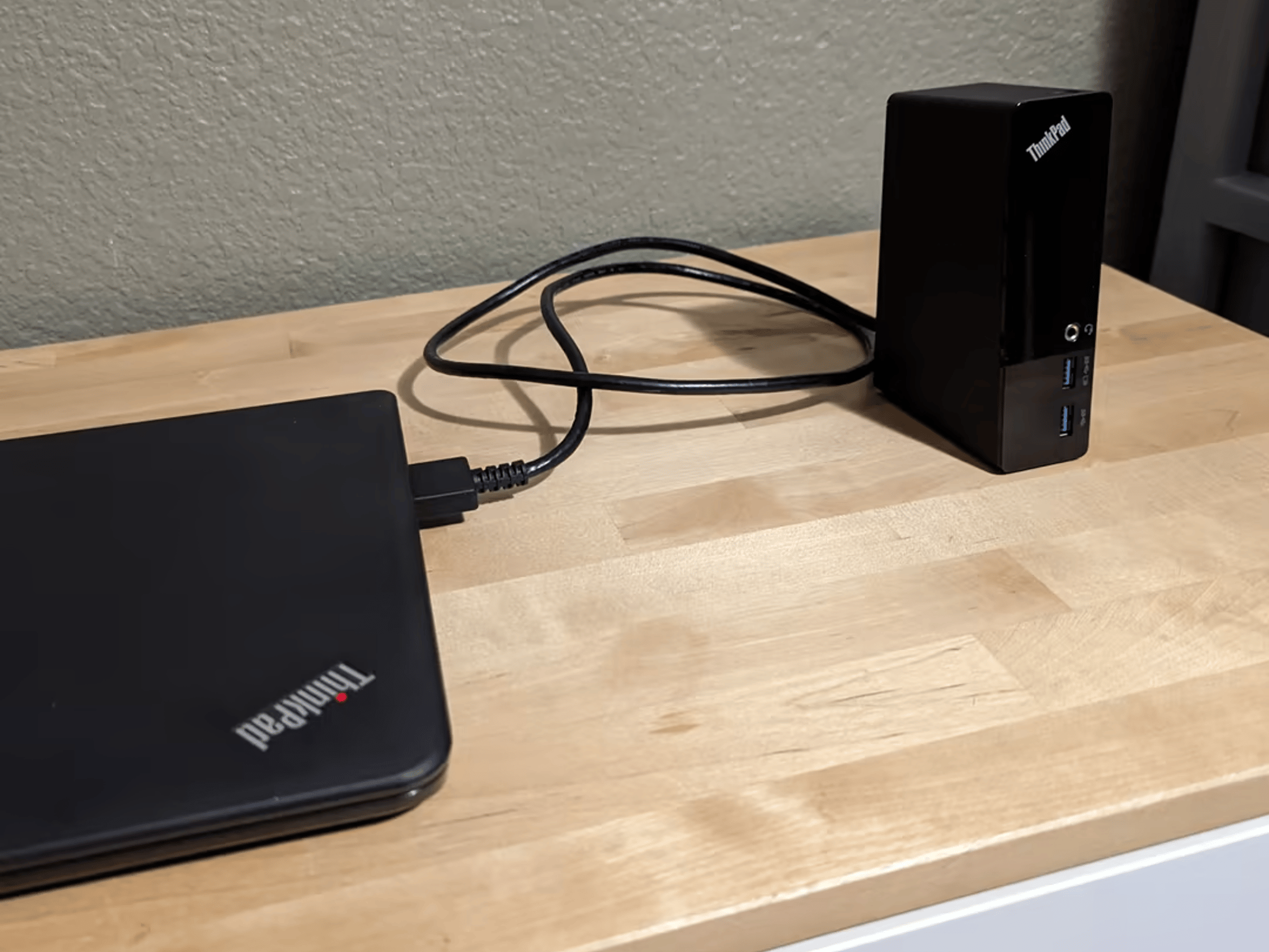 Lenovo Thinkpad E450 14" Laptop | i7, 16GB, 256GB SSD +Extras