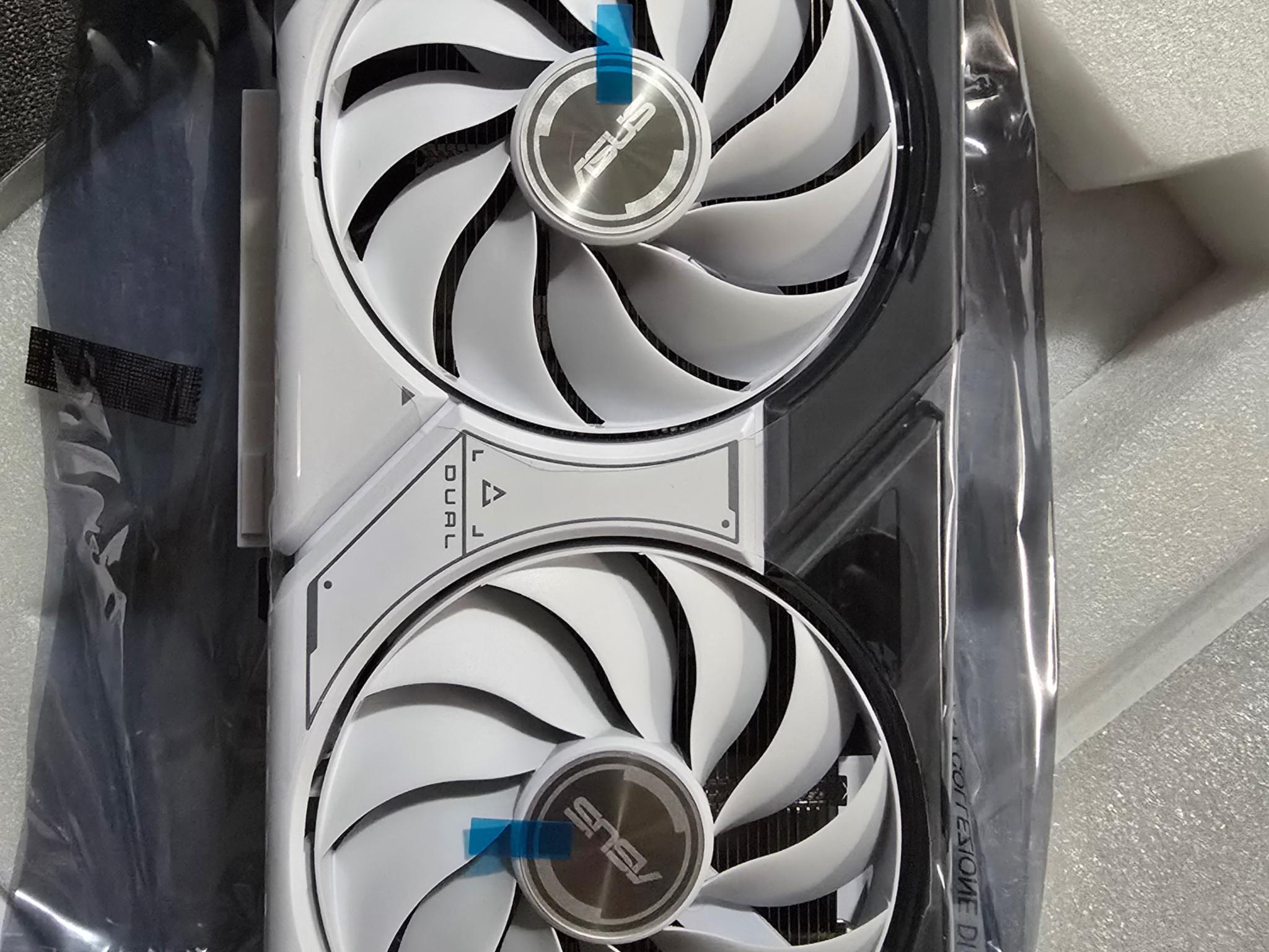 ASUS Dual GeForce RTX™ 4060 OC White Edition 8GB GDDR6 (NEW