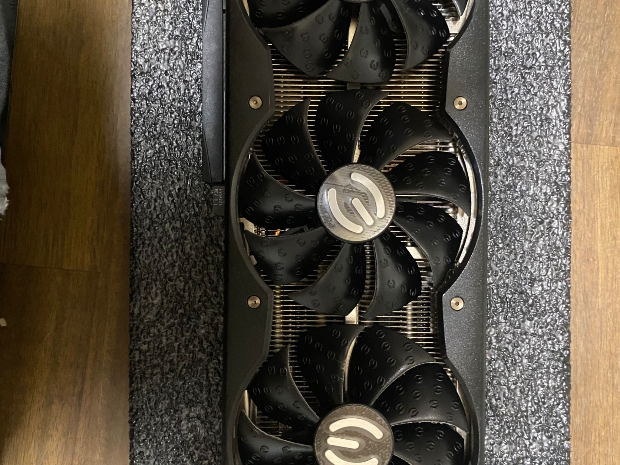 *PRICE NEGOTIABLE* EVGA GeForce RTX 3070 XC3 ULTRA GAMING, 08G-P5-3755-KH, 8GB GDDR6