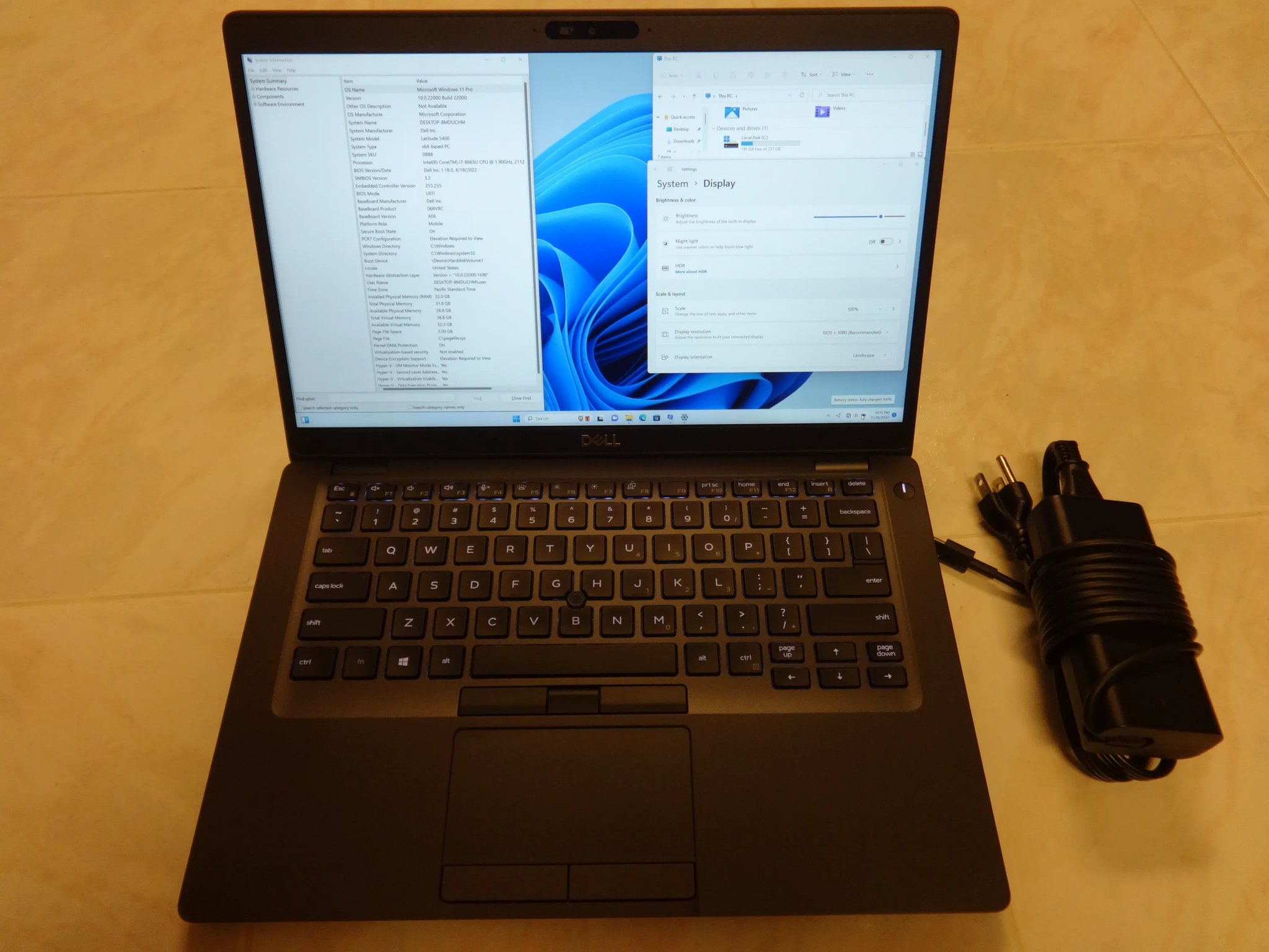 Dell 14" Latitude 5400 Intel i7-8665U 32GB Memory 256GB SSD Win11 Pro with USB-C Charger