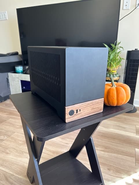 Mini ITX Build Fractal Terra black version Ryzen 7800x3D Rtx 4070 super