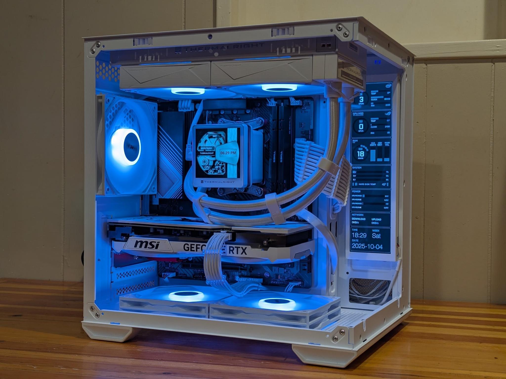 ⚪🖤 Ryzen 5 7600X | RTX 4070 Super | 32GB DDR5 | 1440p Gaming PC