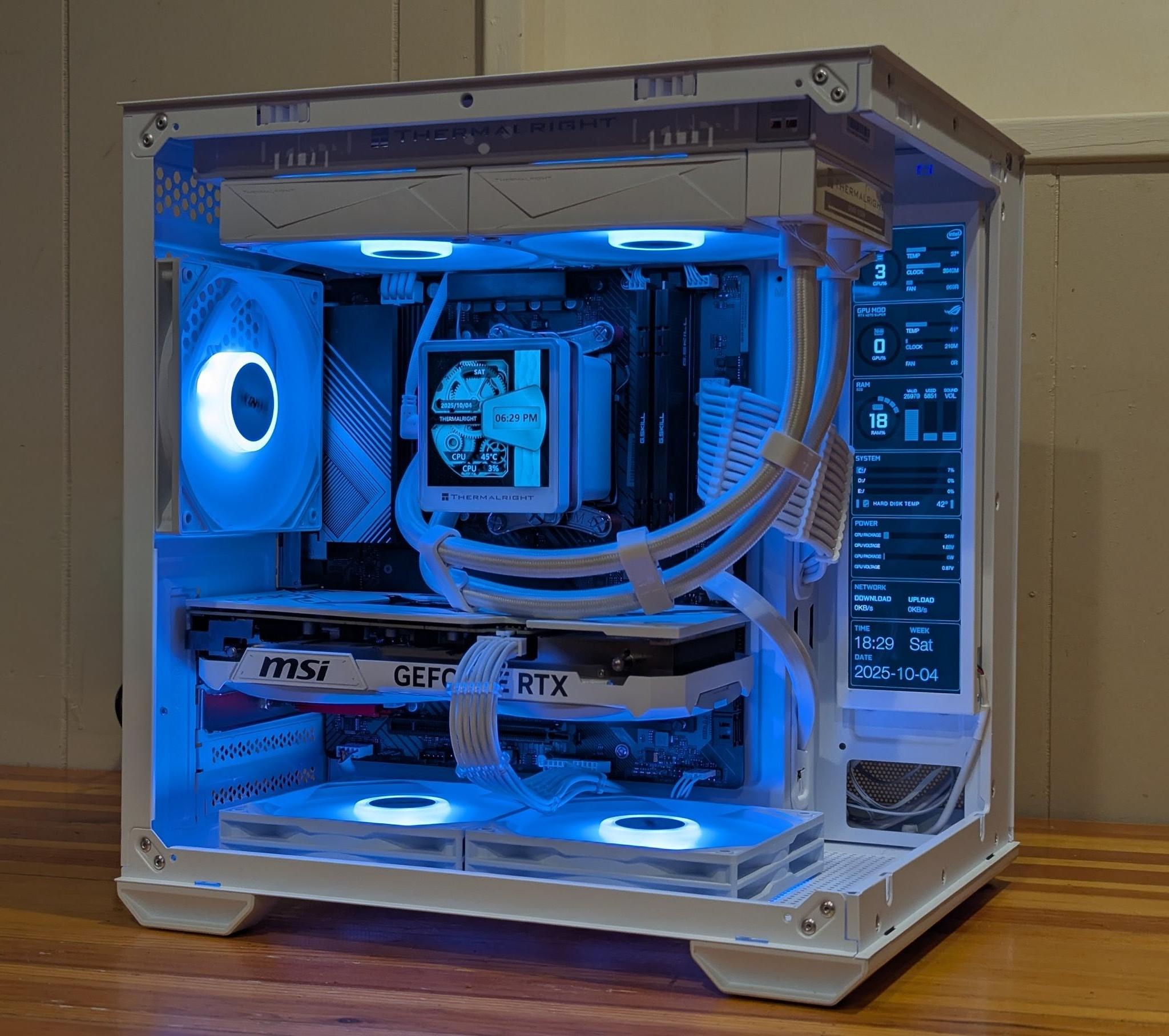 ⚪🖤 Ryzen 5 7600X | RTX 4070 Super | 32GB DDR5 | 1440p Gaming PC