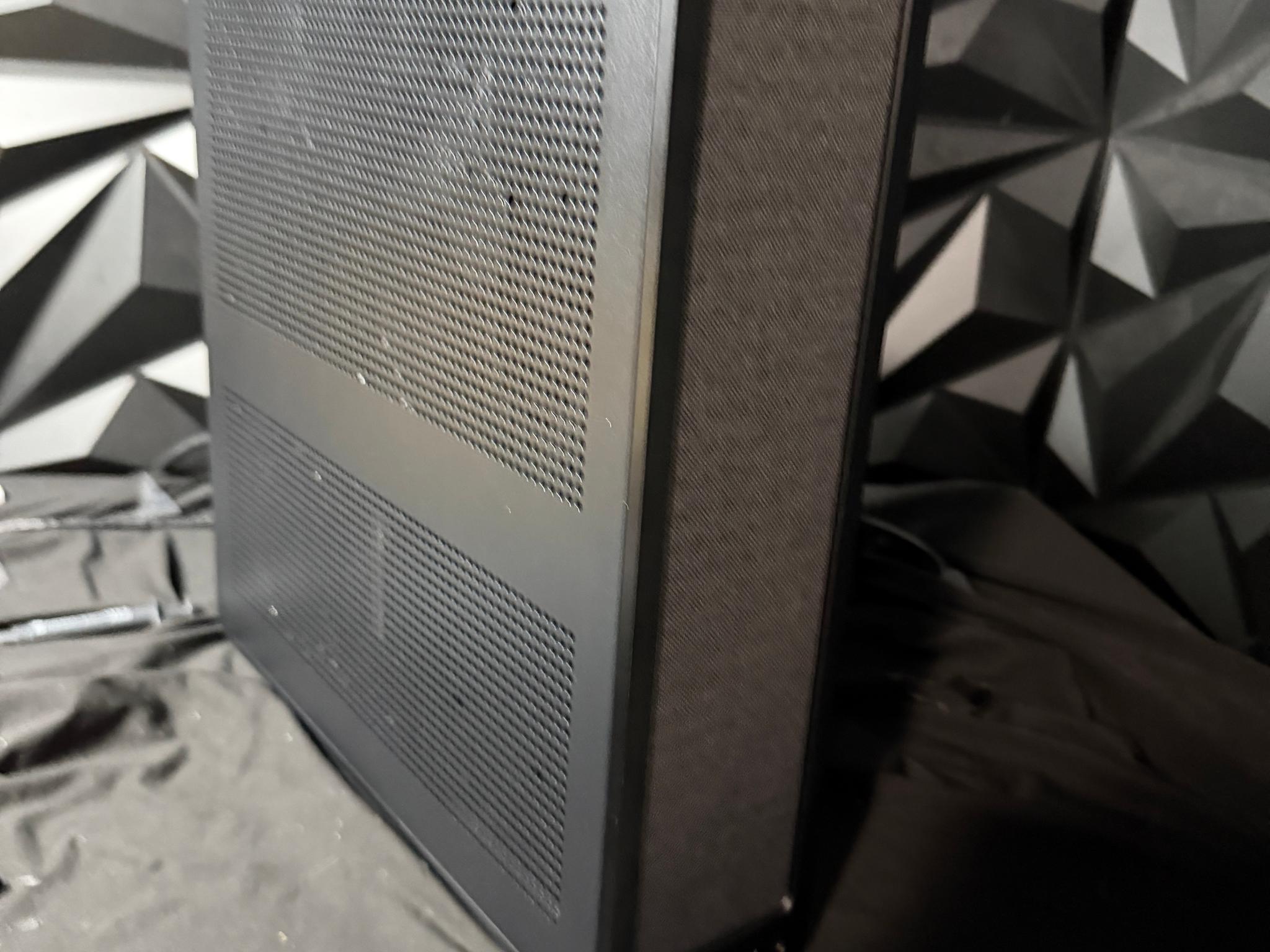 🖤⚡ SLIM THICK ⚡🖤 Ryzen 5 9600X| RTX 5060Ti| 16 GB DDR5| 1.25 TB NVMe| 750W Gold PSU
