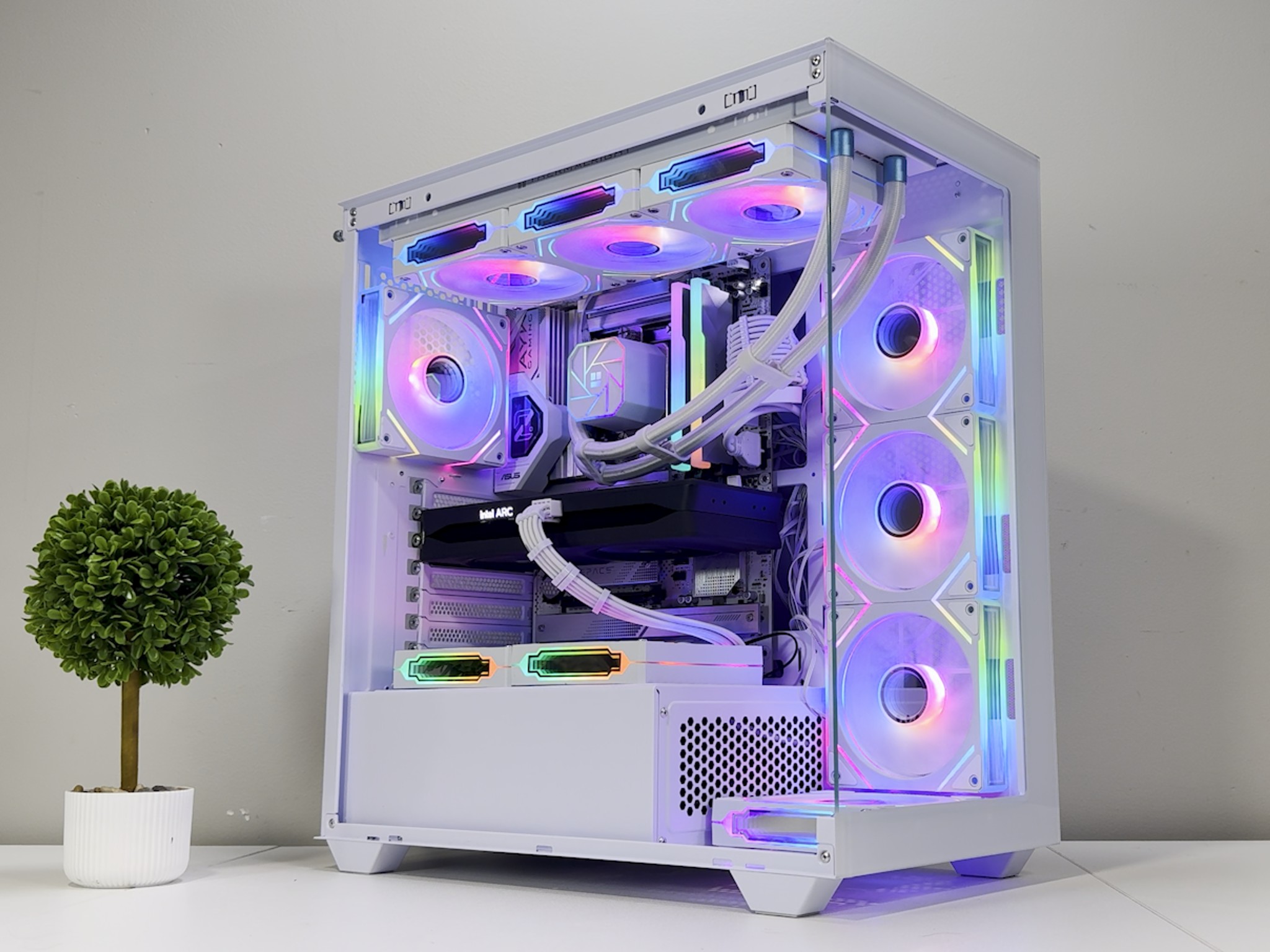 B580 | Intel Ultra 265K | 32GB DDR5 | 1TB SSD | 850W Gold PSU | ARGB Fans | Windows 11