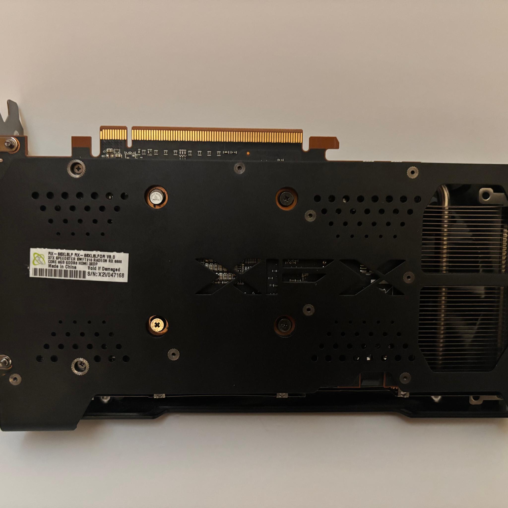 XFX Speedster SWFT 210 Radeon RX 6600