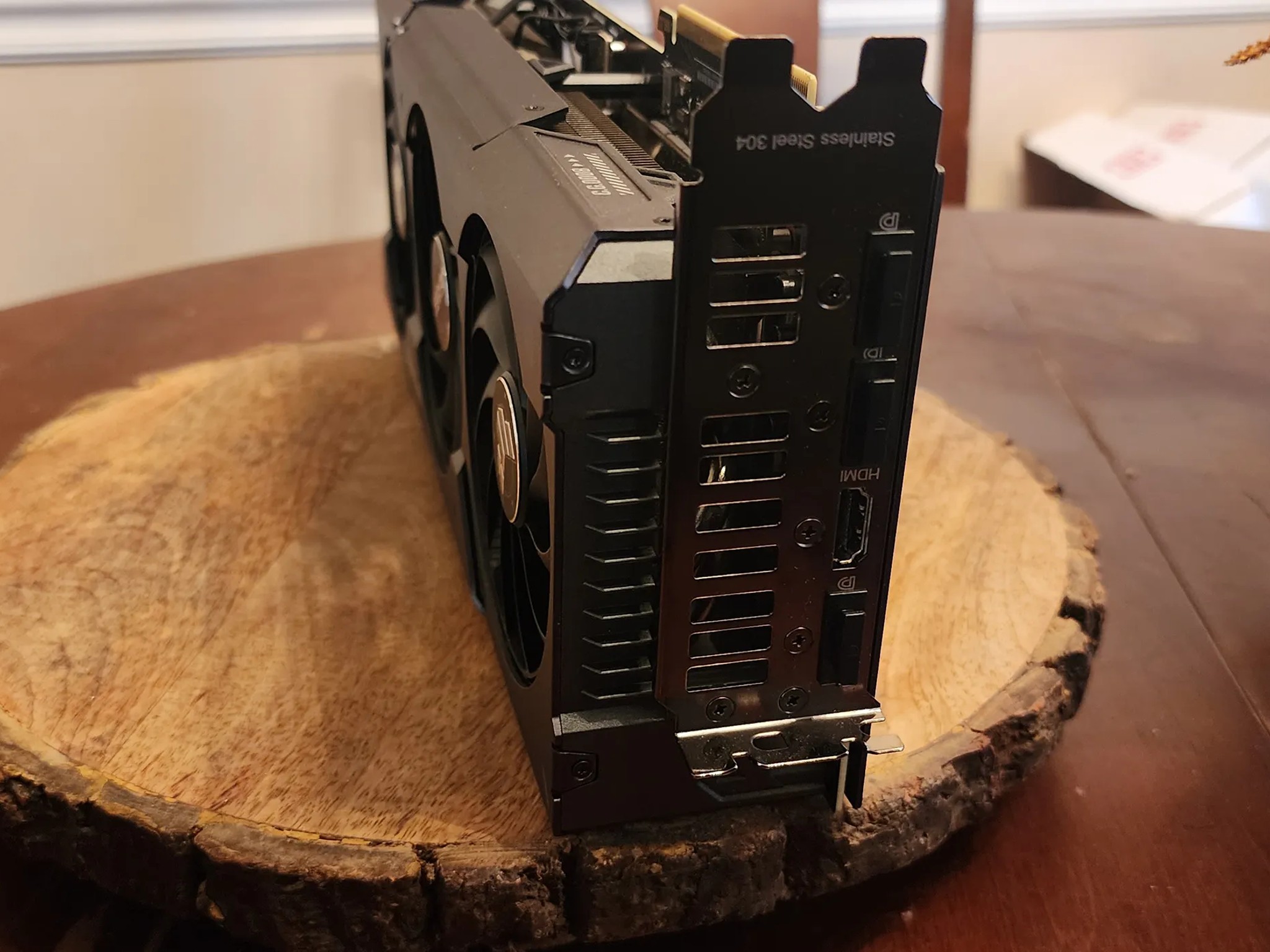 ASUS NVIDIA GeForce RTX 4070 TUF Triple Fan Overclocked 12GB