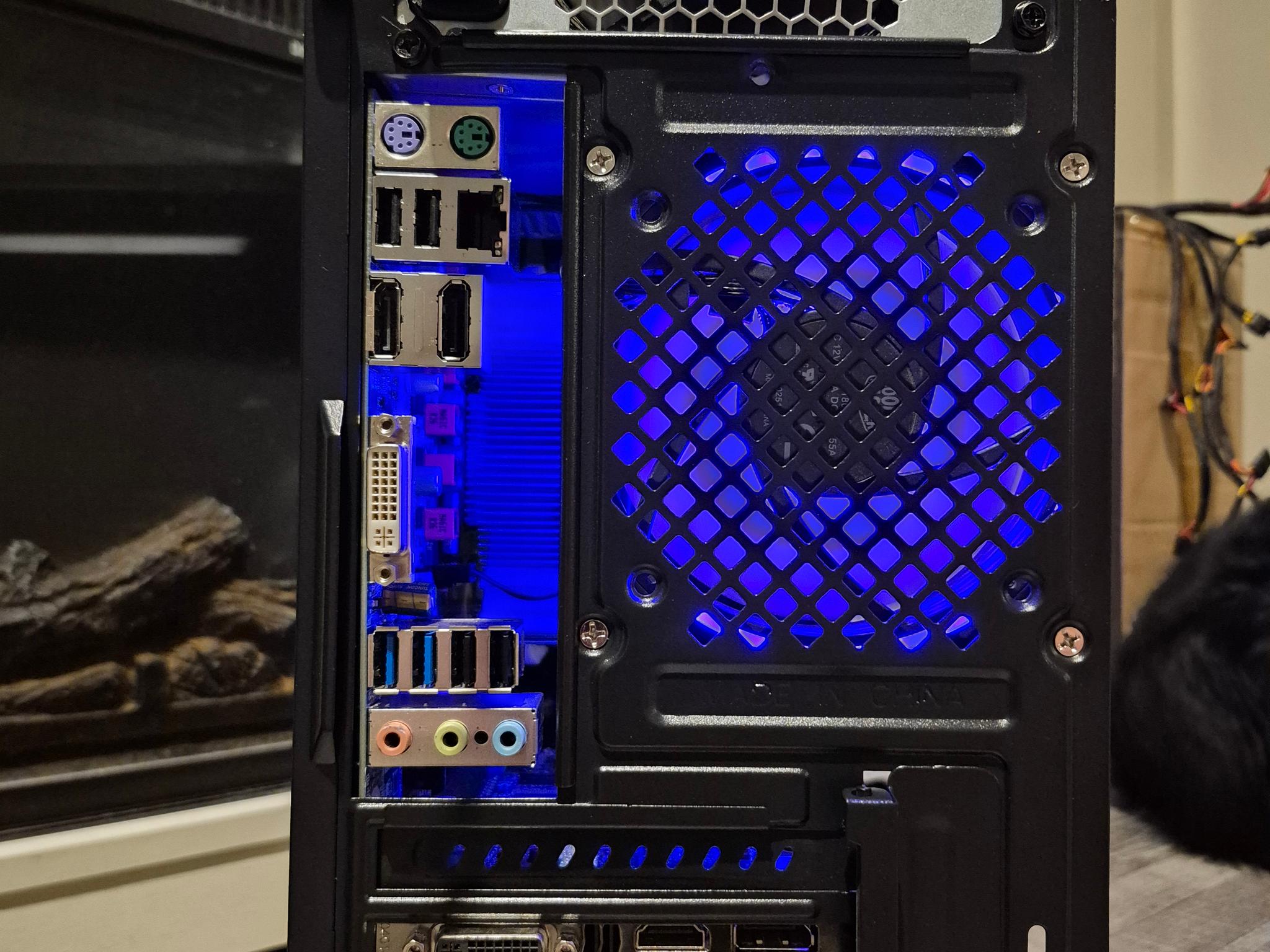 80 FPS Fortnite | i5-4570, 16GB RAM, 500GB SSD, GTX 660